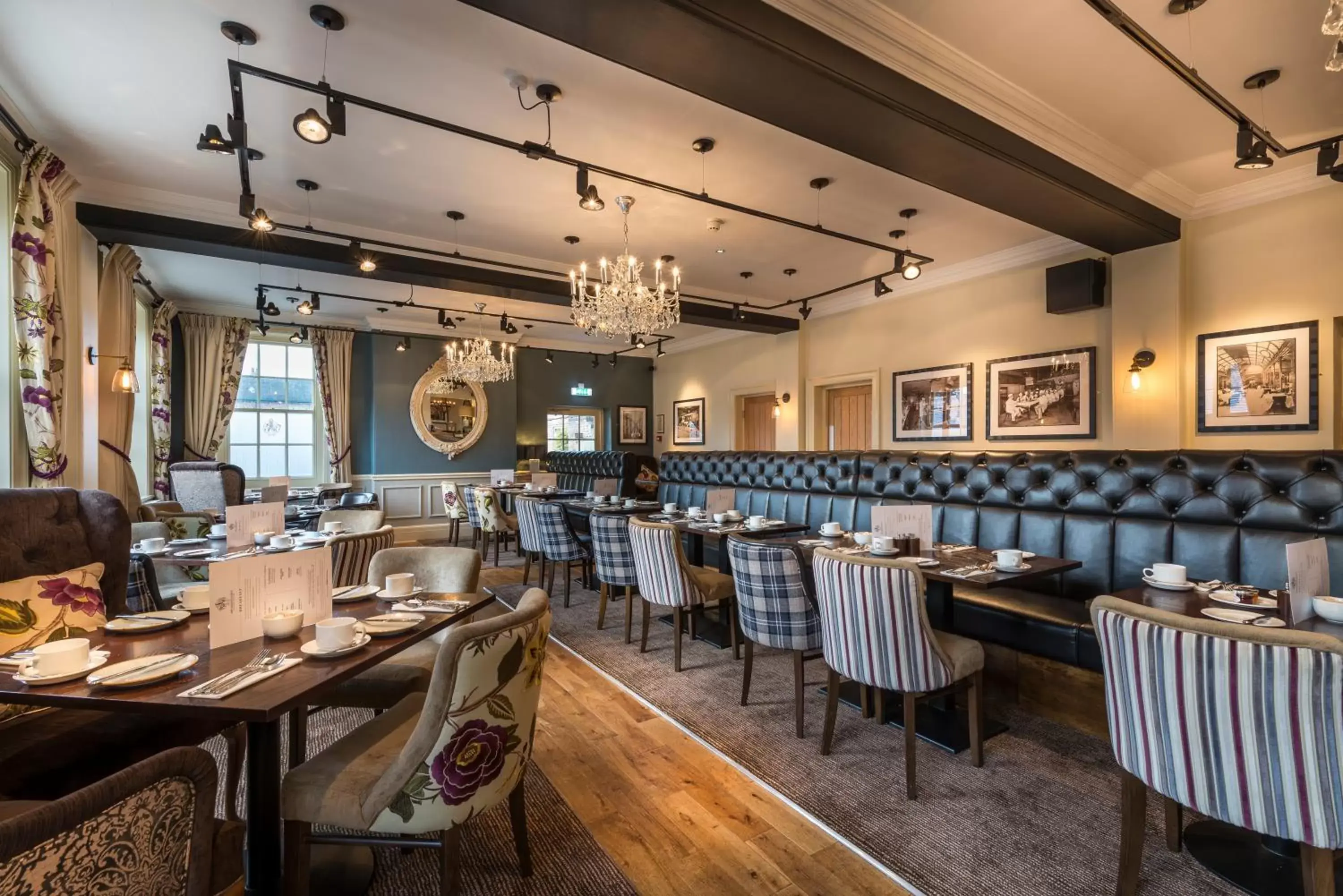 Seating area, Restaurant/Places to Eat in The Golden Fleece Hotel, Thirsk, North Yorkshire