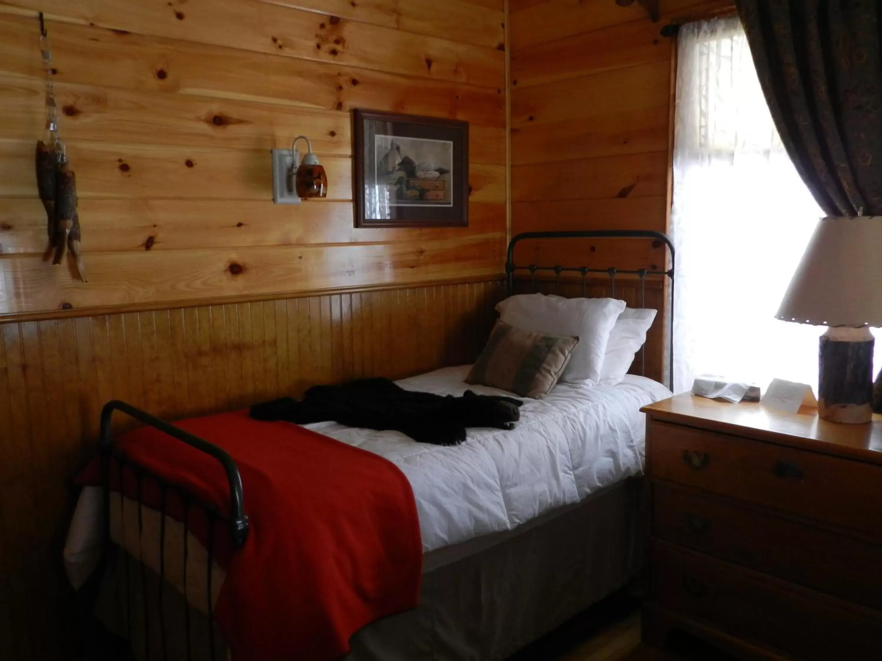 Bed in Waybury Inn