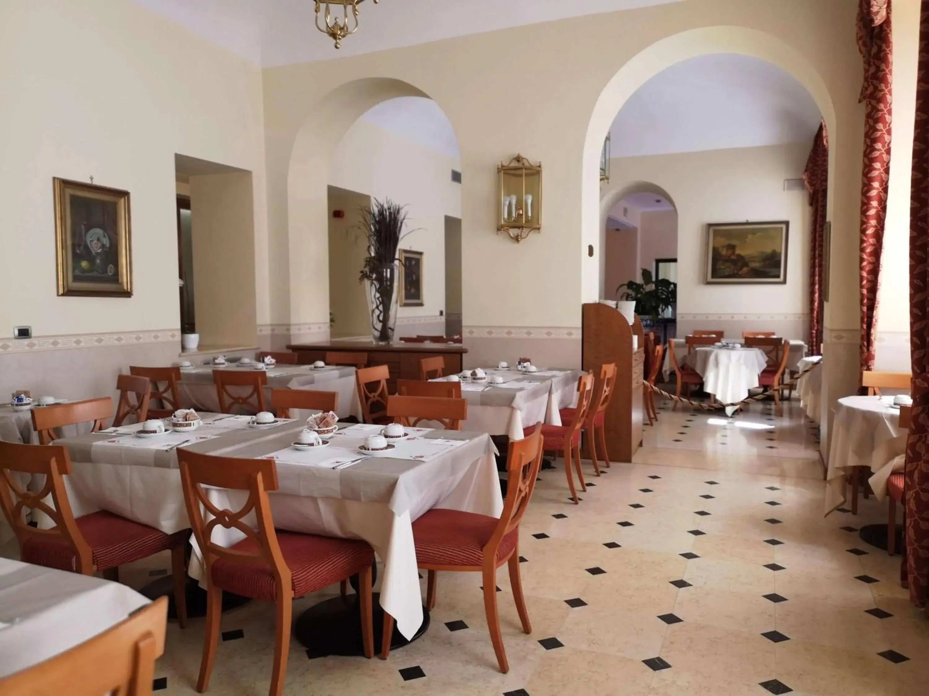 Restaurant/places to eat in Best Western Hotel Genio Restaurant/places to eat in Best Western Hotel Genio