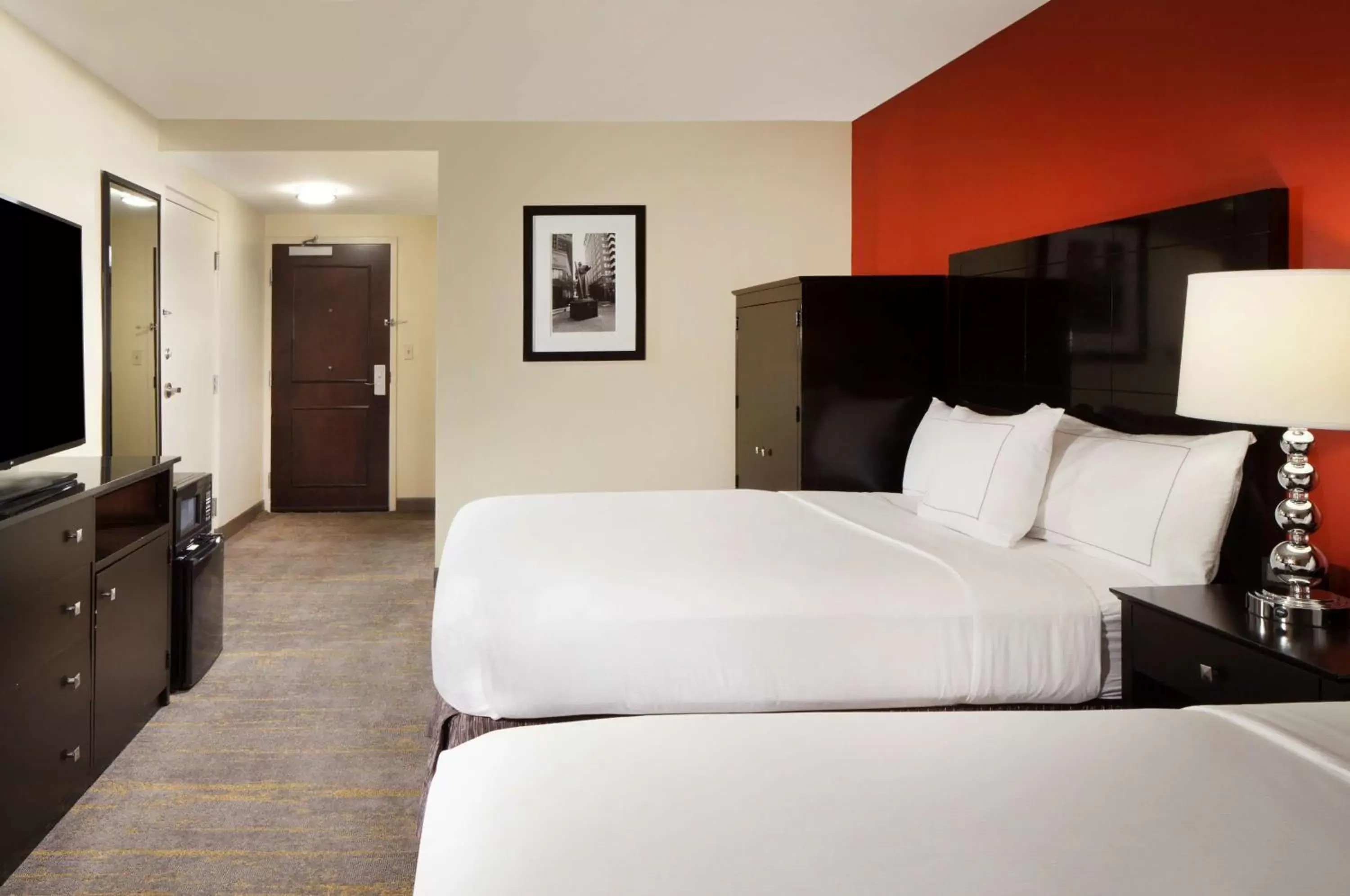 Bed in DoubleTree by Hilton El Paso Downtown
