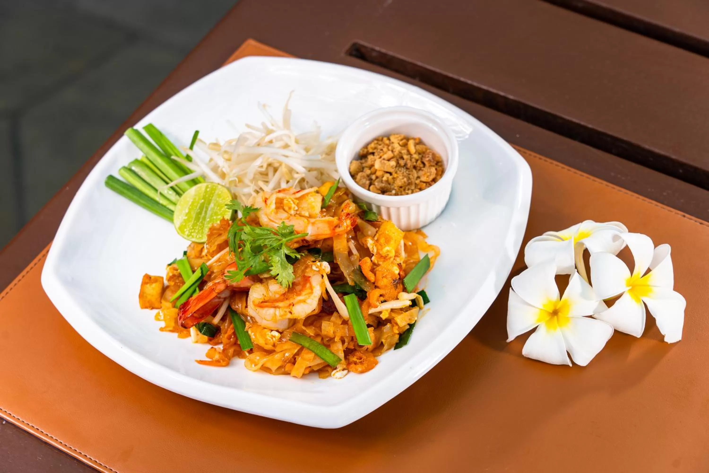 Jomtien Palm Beach Hotel and Resort