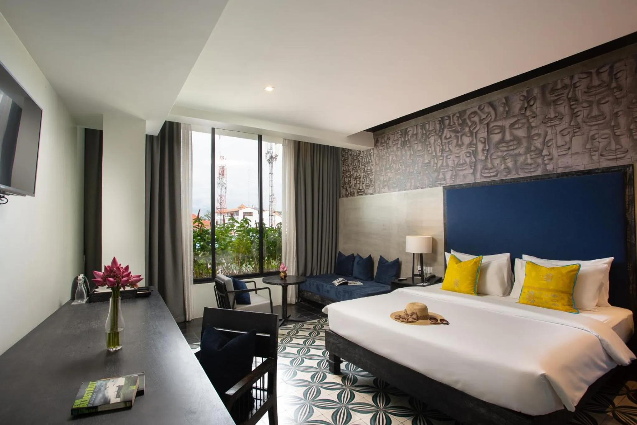 Bedroom, Bed in Monthara Angkor Residence