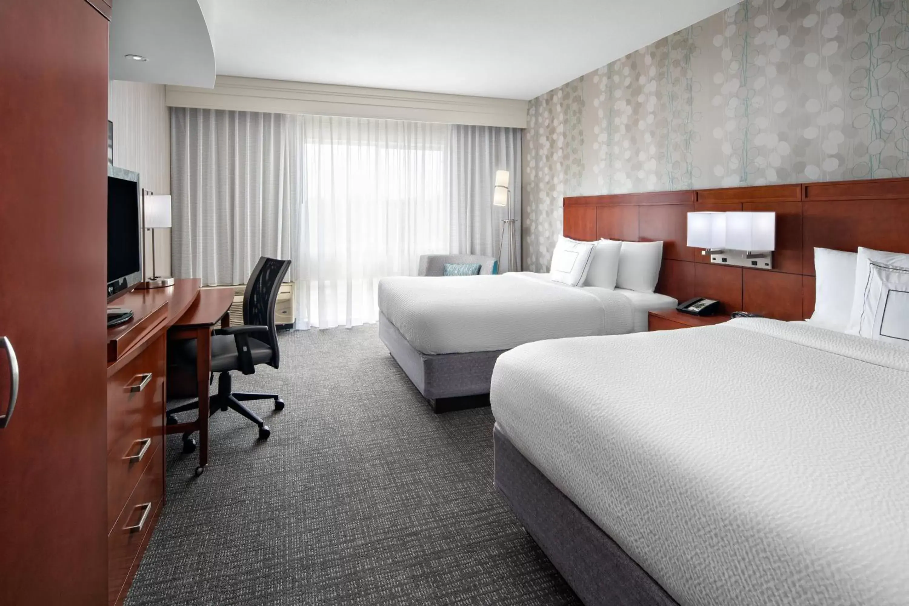 Photo of the whole room in Courtyard by Marriott Raleigh North/Triangle Town Center