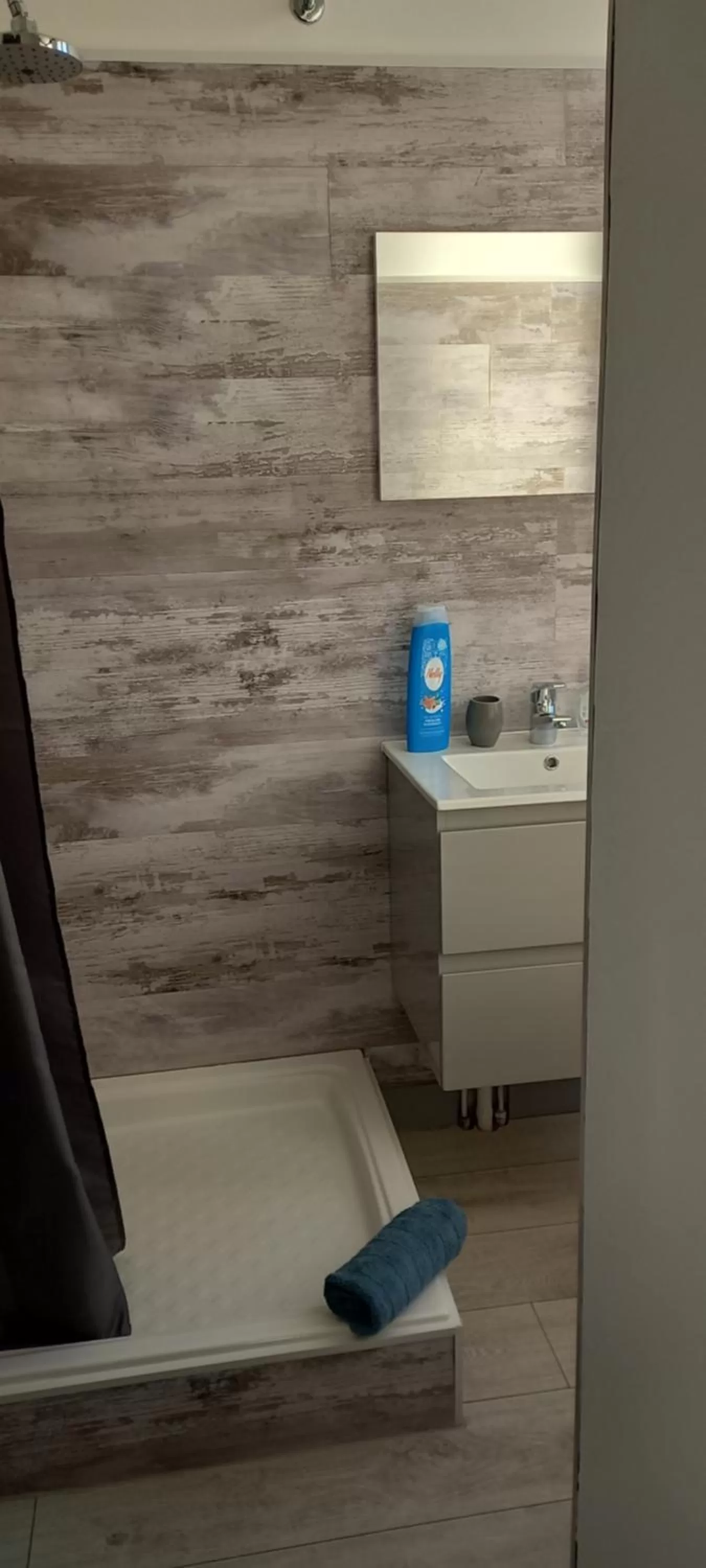 Bathroom in Auberge du Chêne