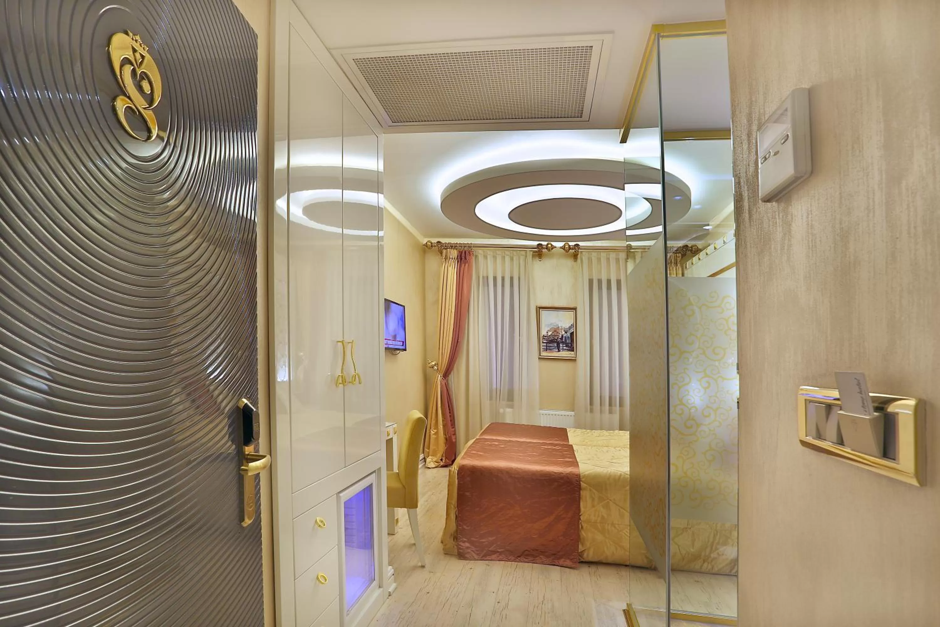 Photo of the whole room in The Million Stone Hotel - Special Category