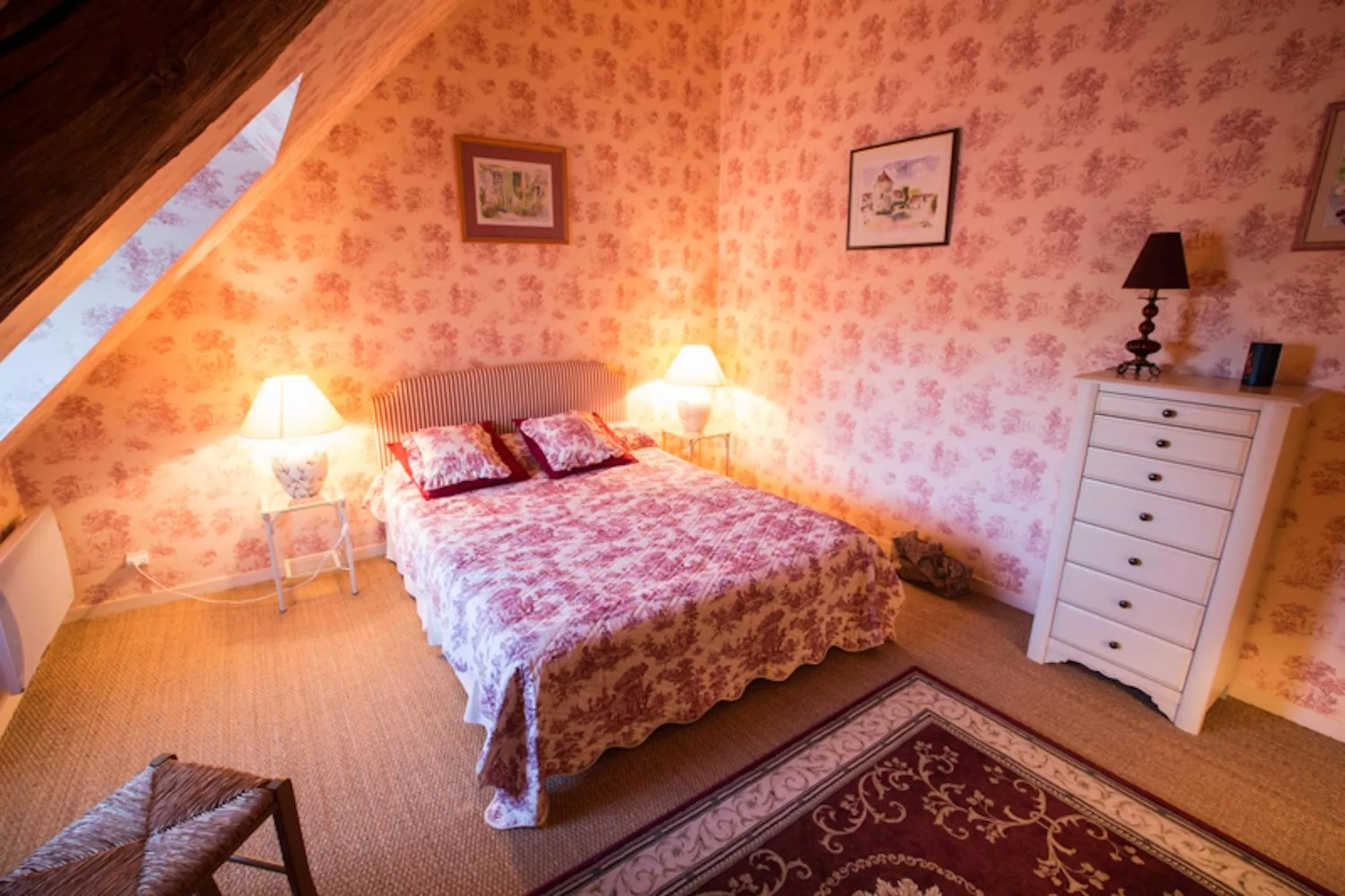 Photo of the whole room, Bed in Chambres d'hôtes La Ferme du Grand Launay