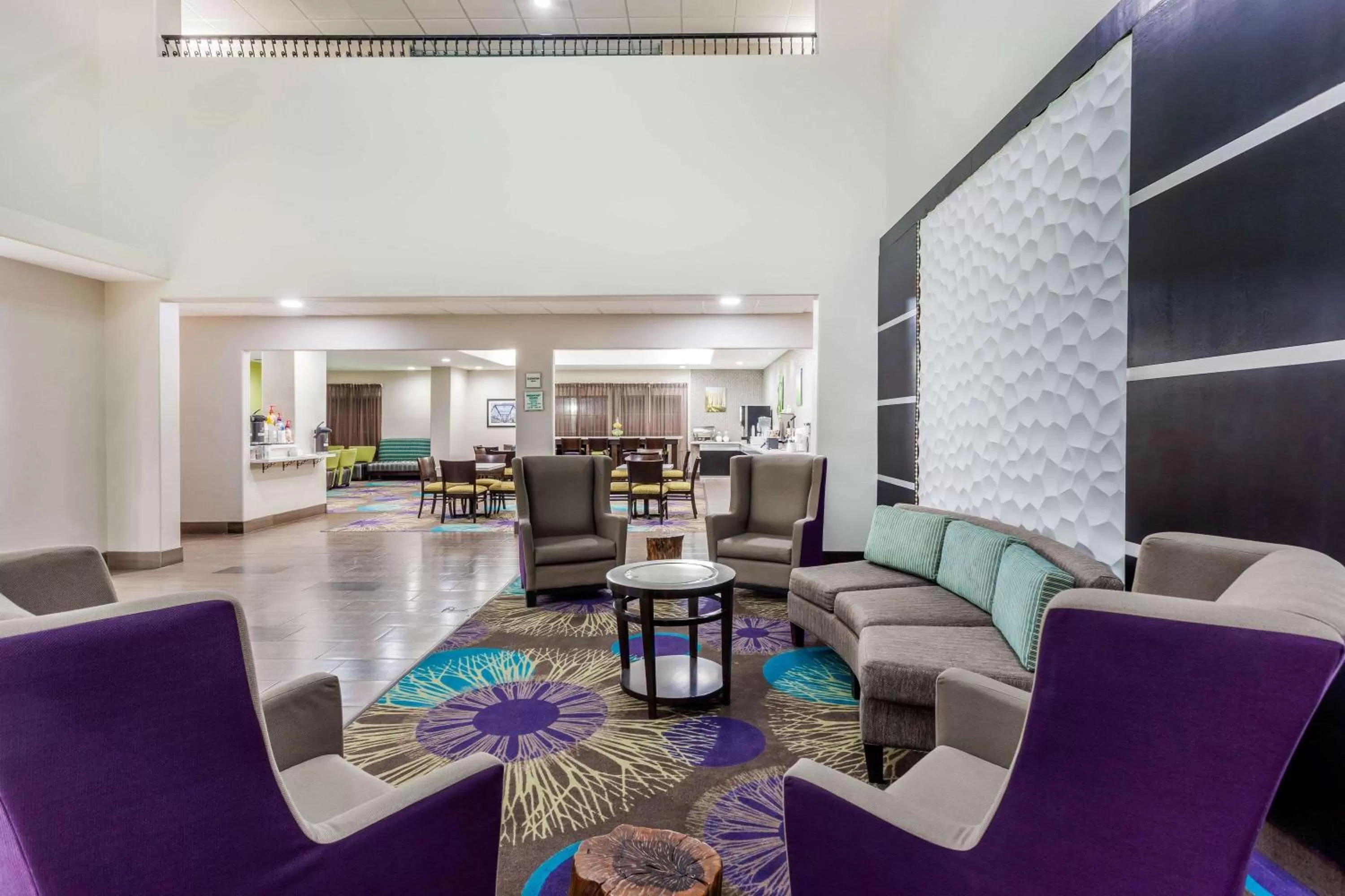 Lobby or reception in La Quinta by Wyndham New Braunfels