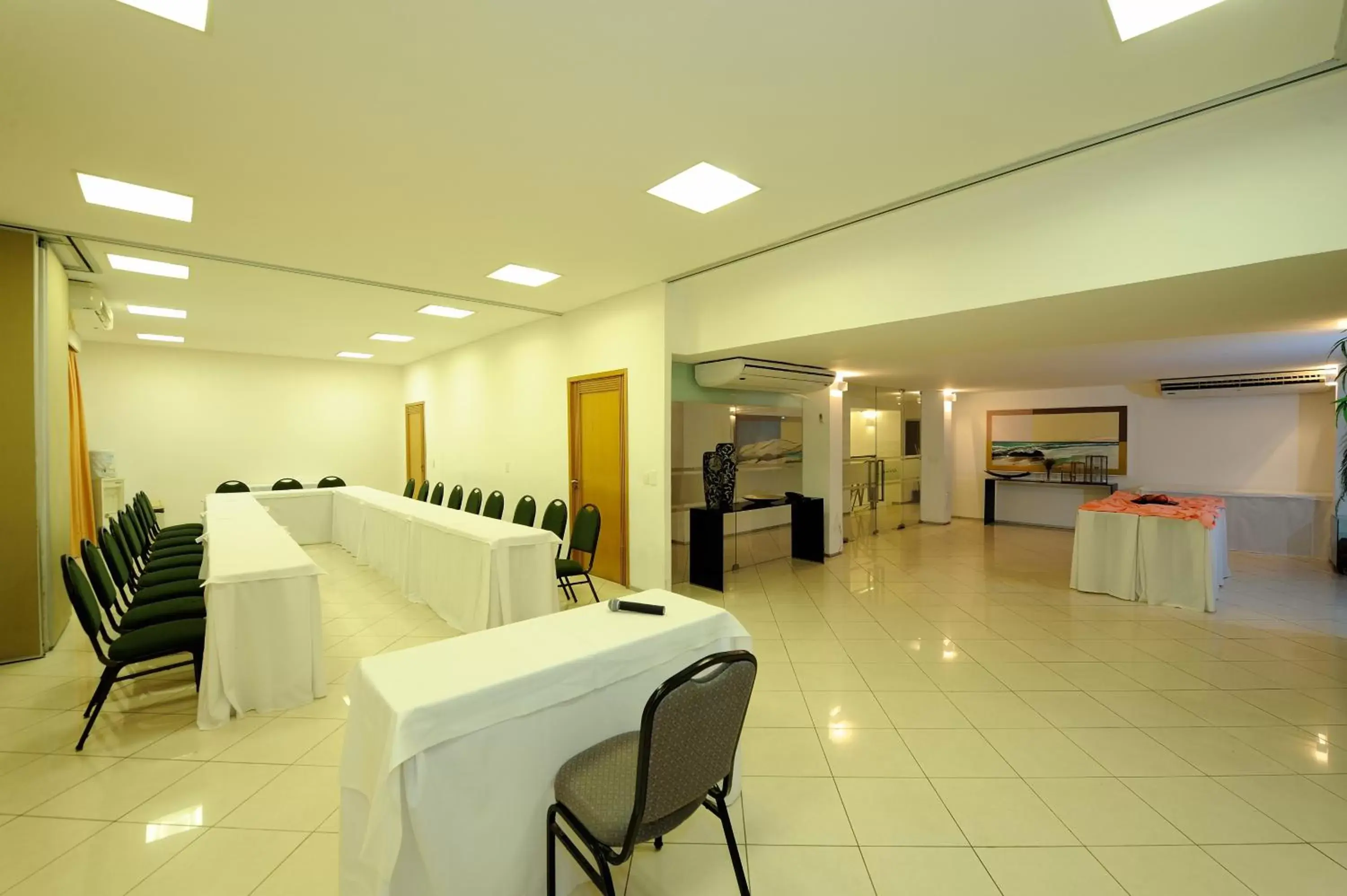 Meeting/conference room, Lobby/Reception in Hotel Beira Mar