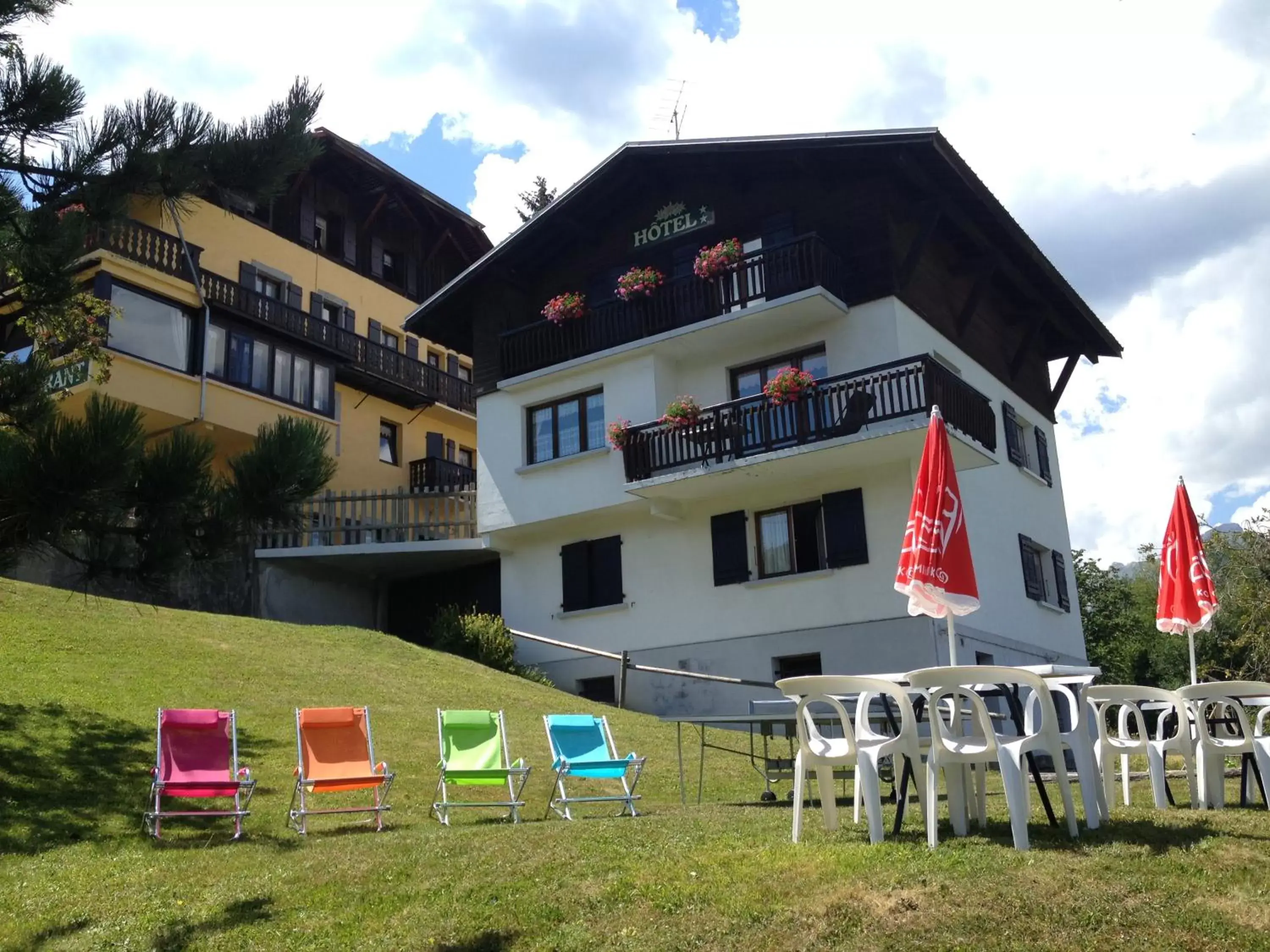 Property Building in Hotel Les Granits