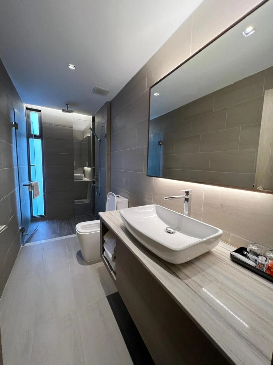 Bathroom in Fifth Pattaya Jomtien By Shiwalai Int