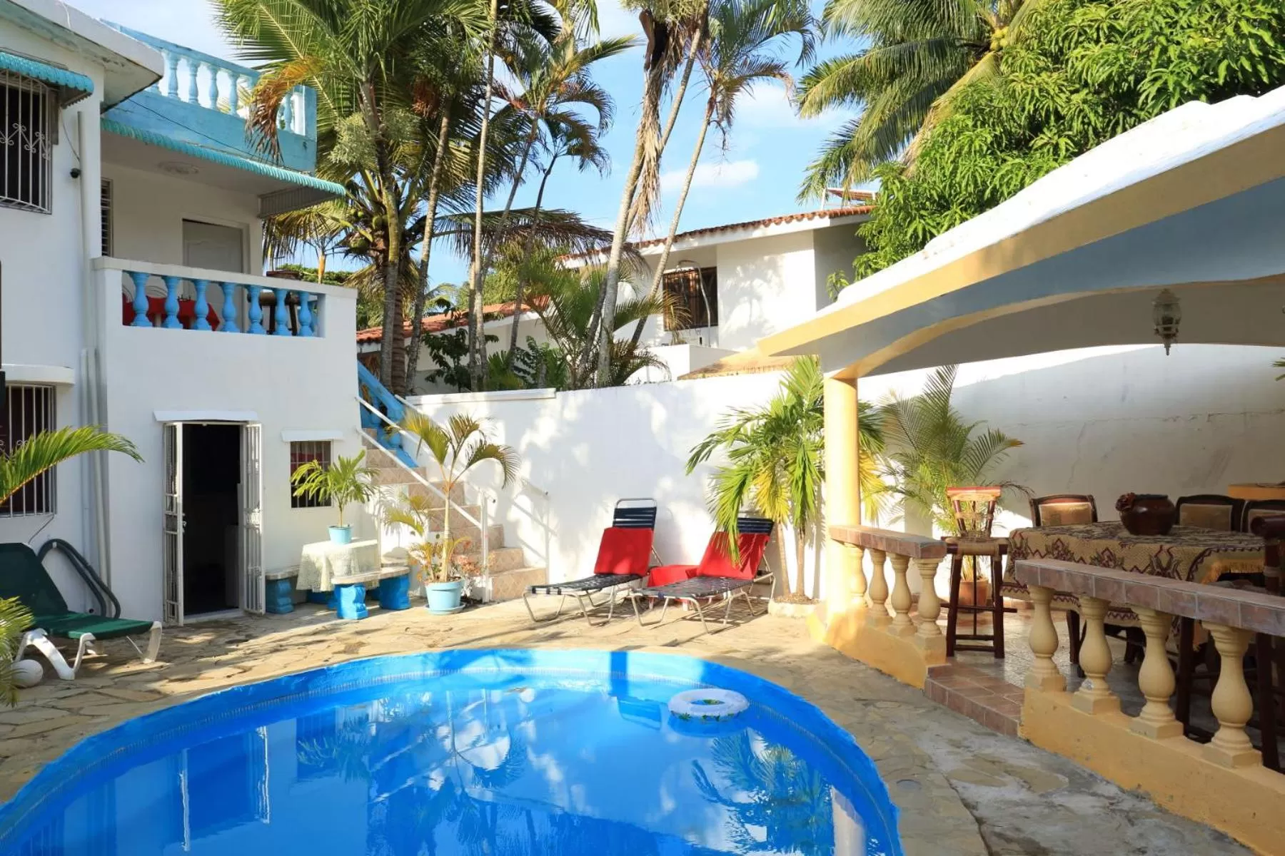 Swimming pool in Villa Antonia 16