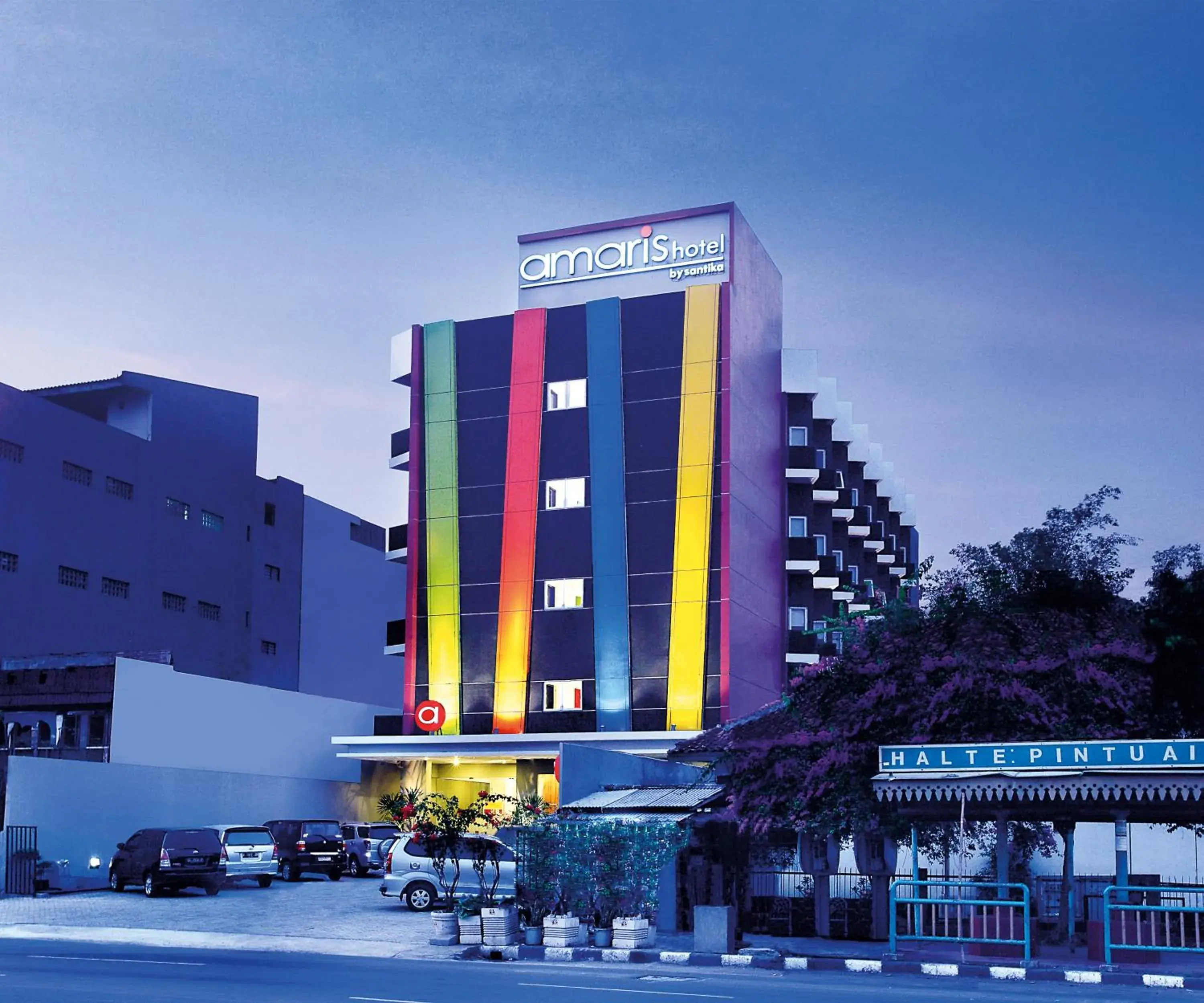 Property building in Amaris Hotel Juanda