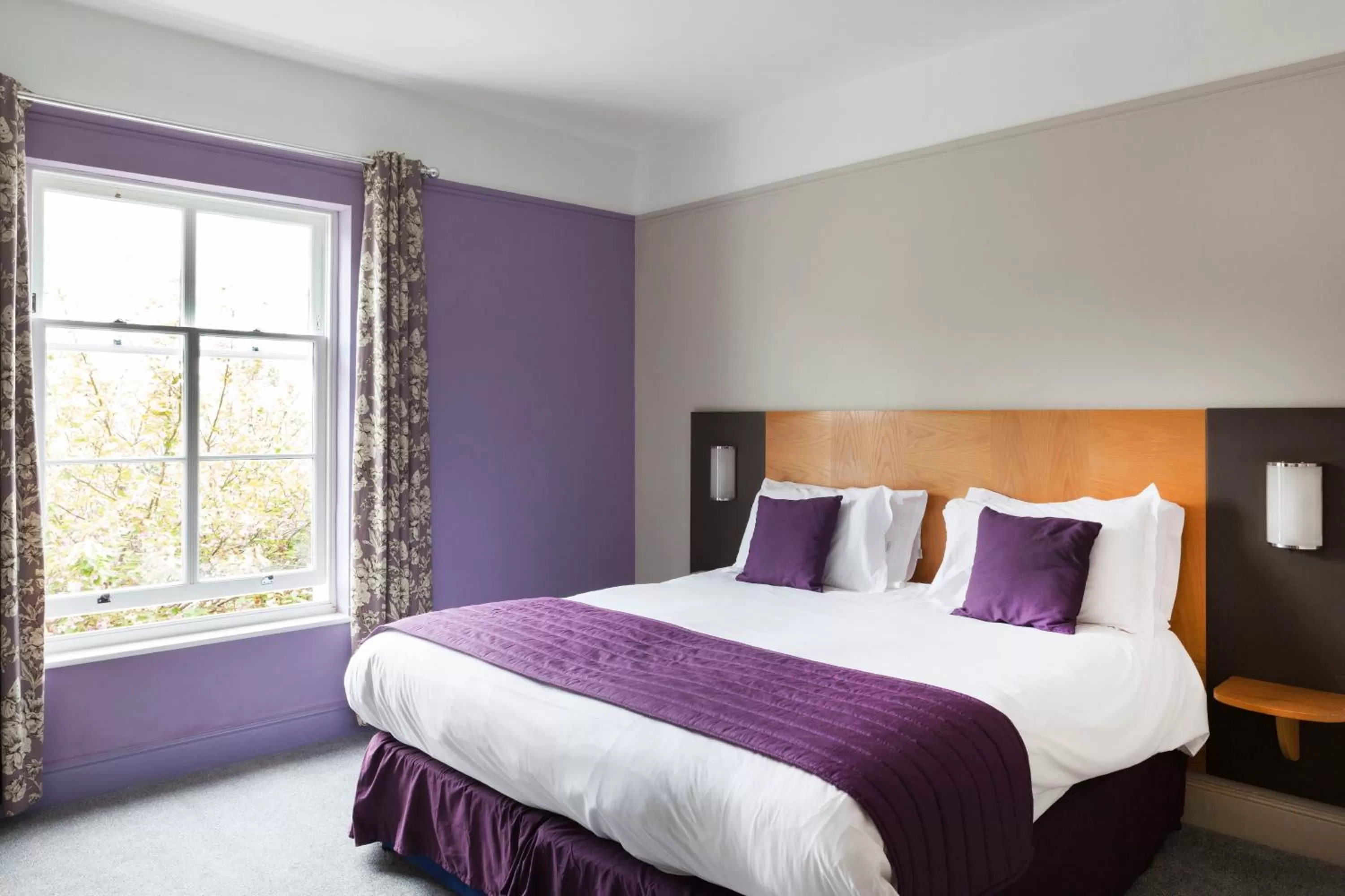 Bedroom, Bed in The Corner House Hotel