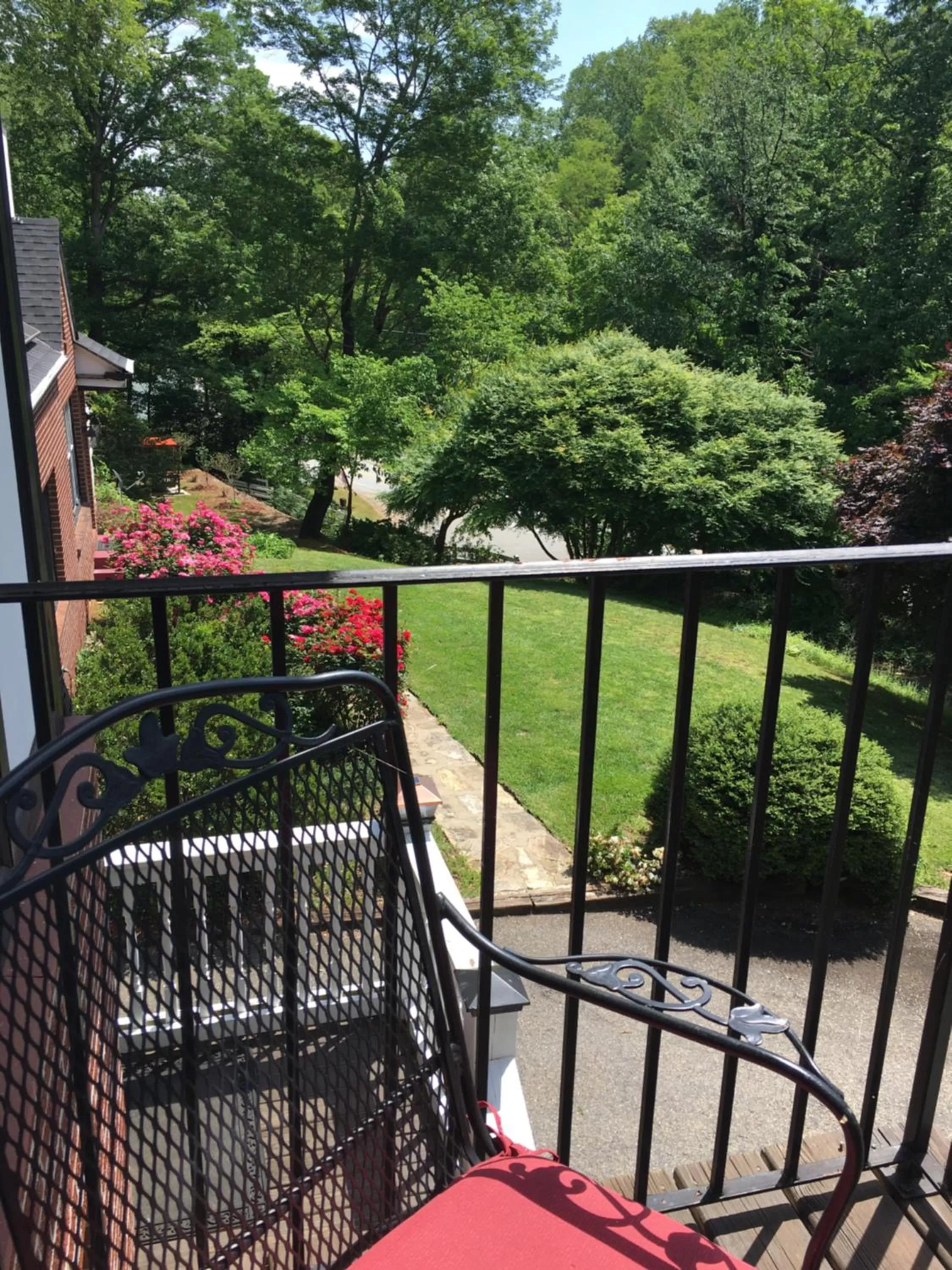 Spring in Grafton Lodge