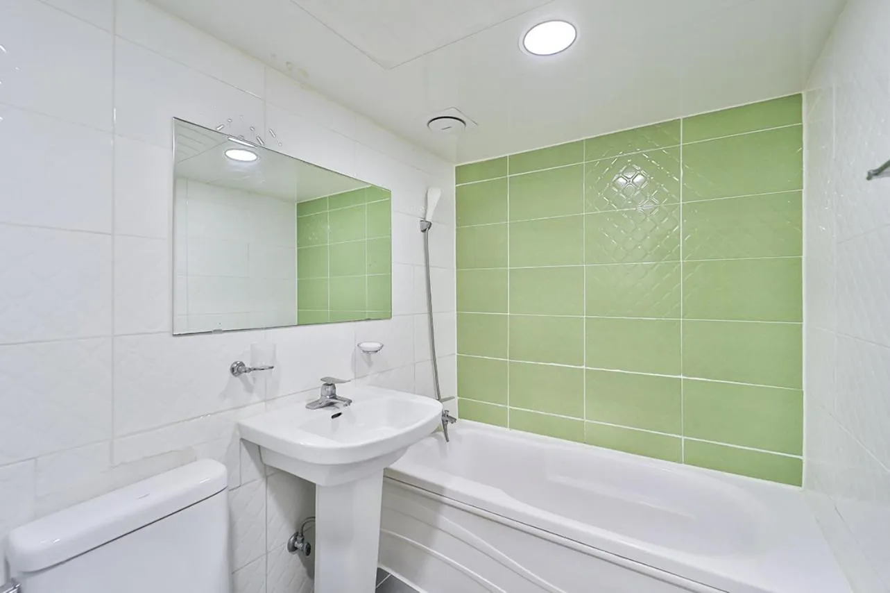 Bathroom in Top Motel Busan