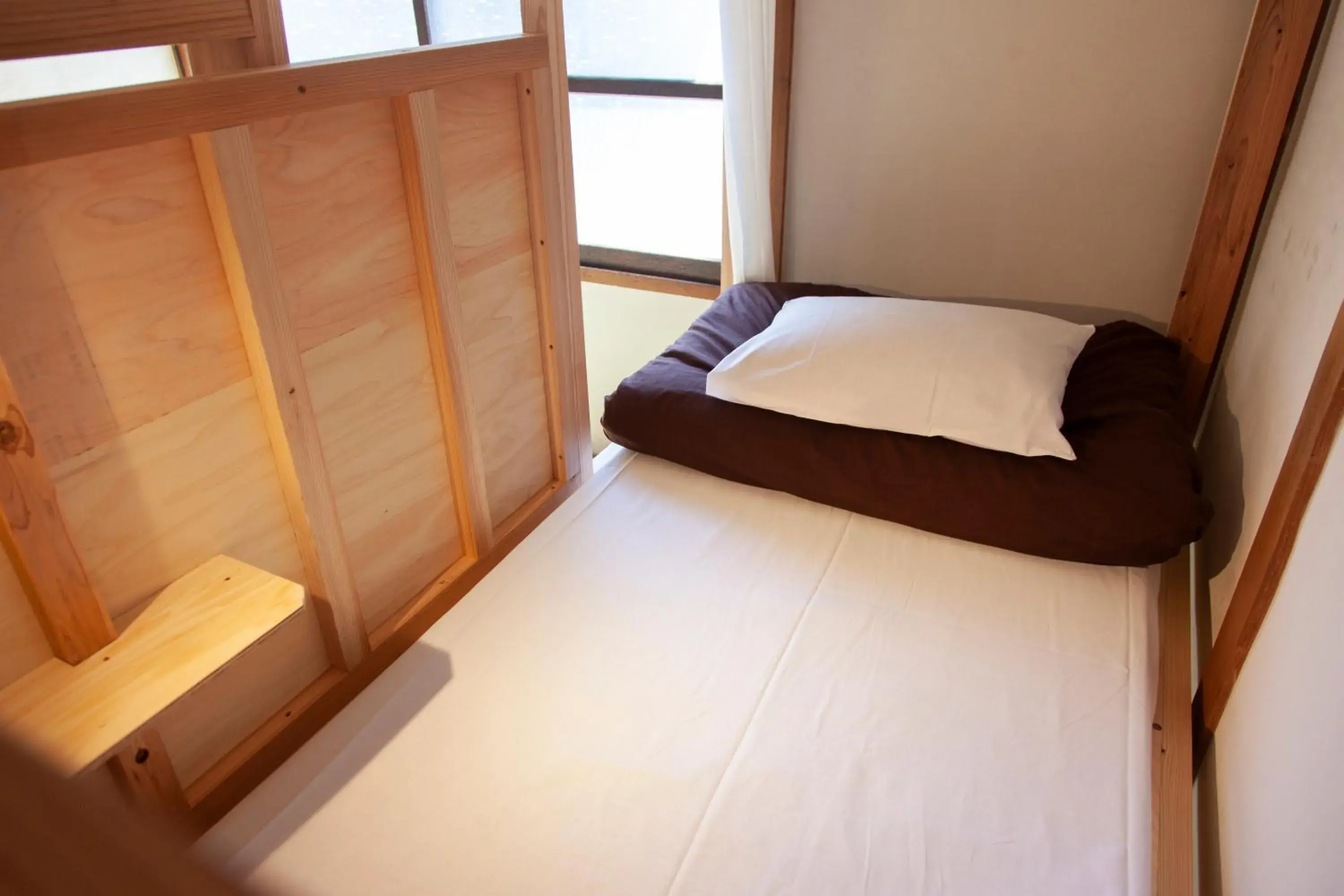 Bed in Fukuoka Guesthouse SHIP