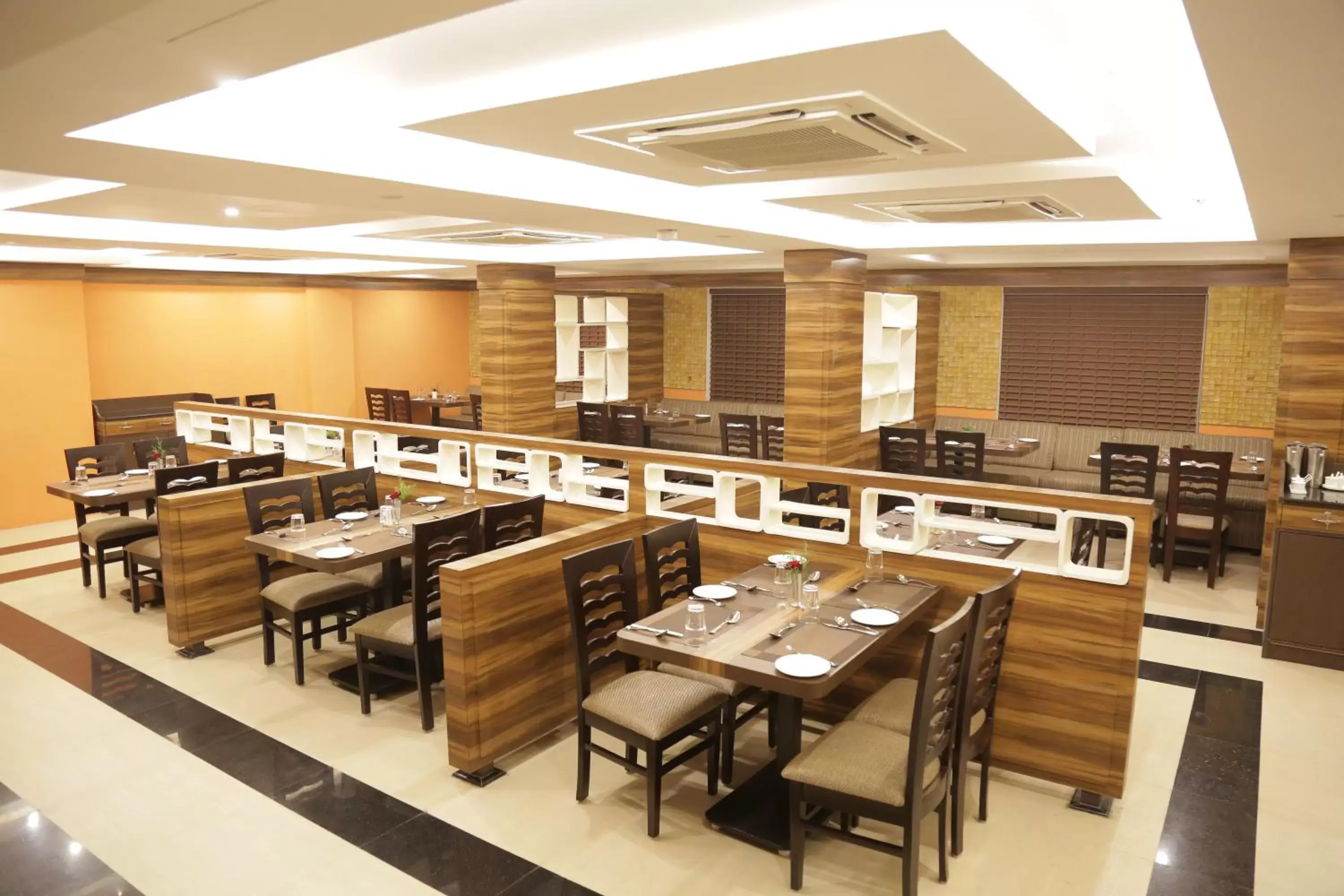 Restaurant/places to eat in Rangalaya Royal Restaurant/places to eat in Rangalaya Royal