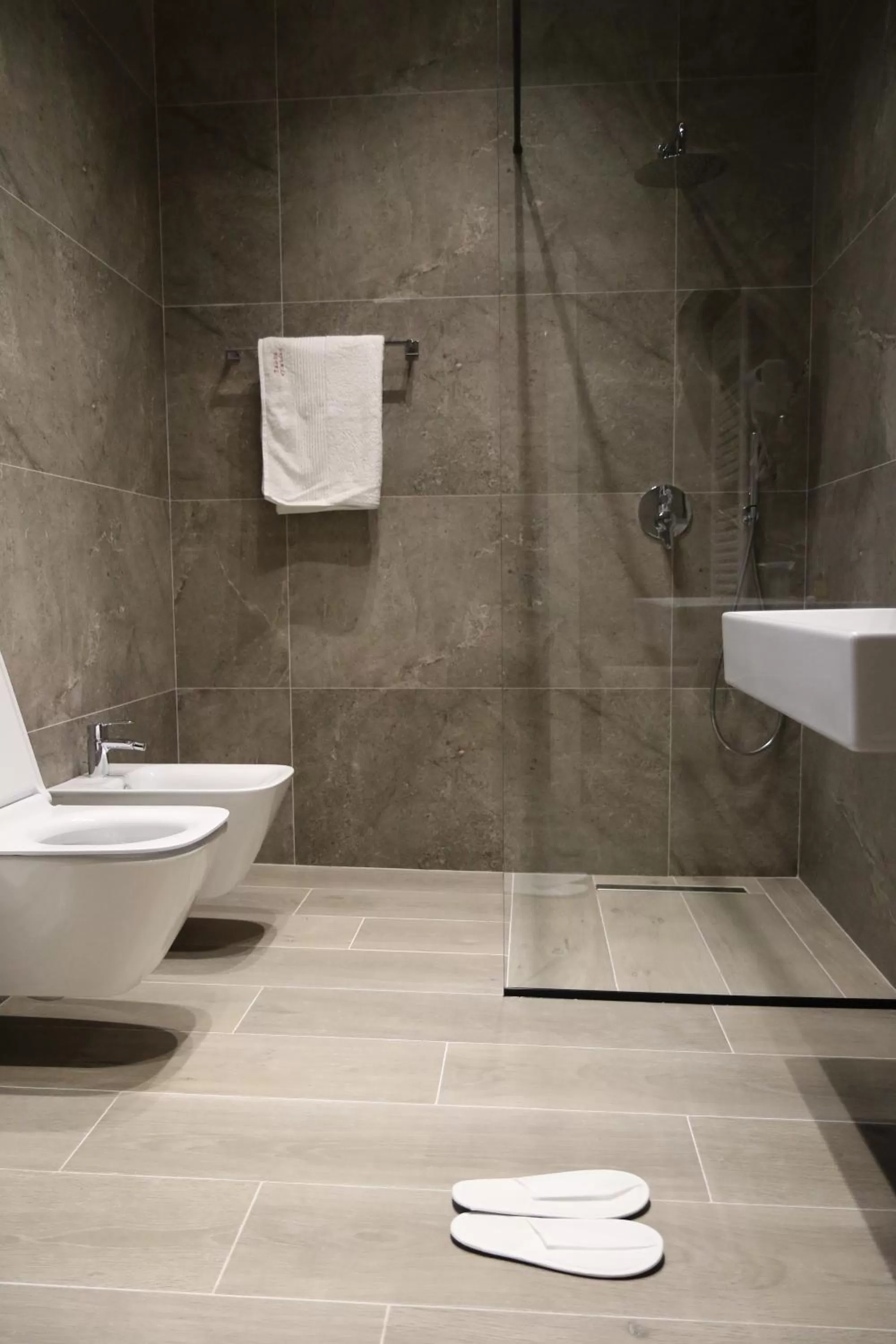 Toilet in Ardenica Boutique Hotel