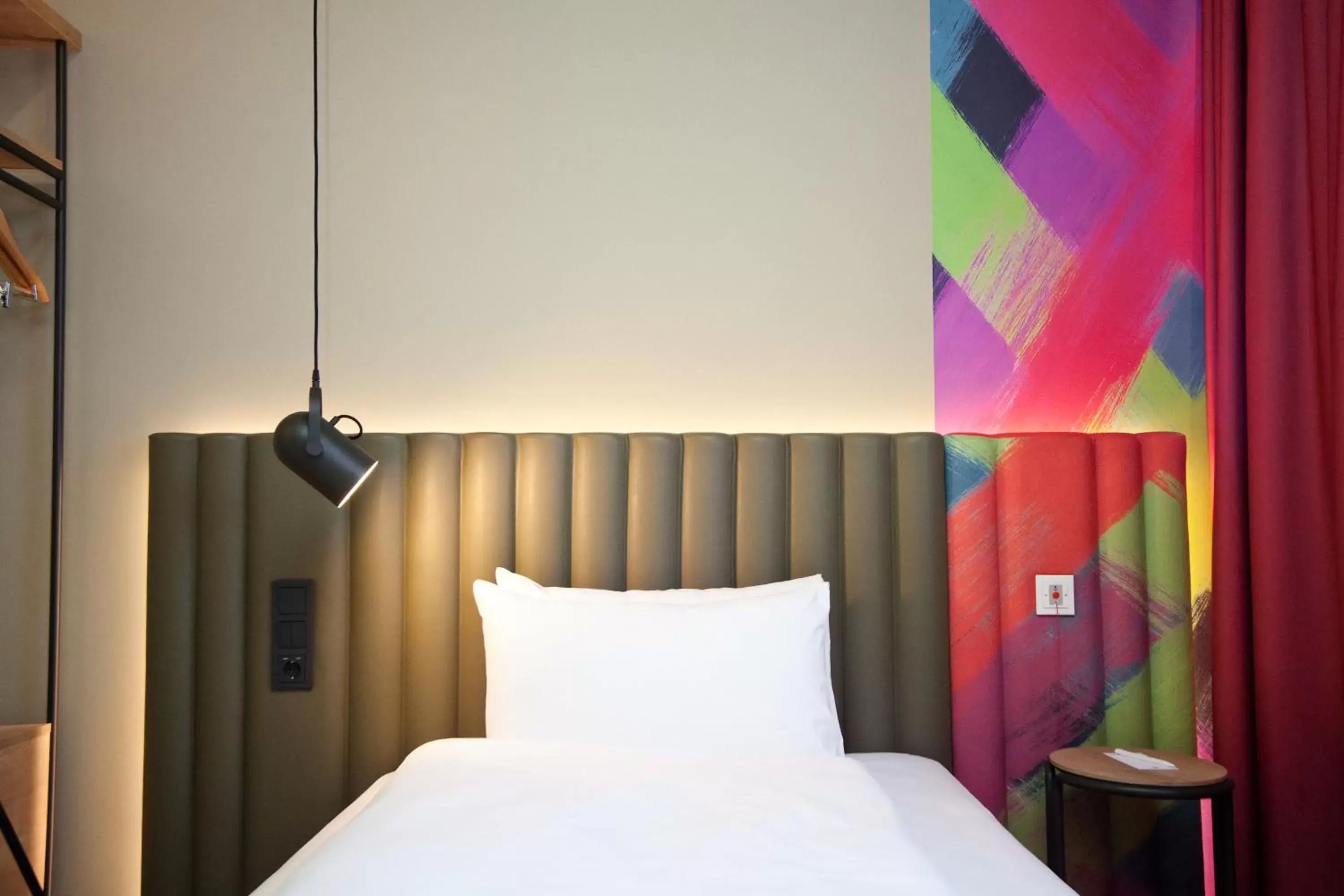 Bedroom, Bed in ibis Styles Parndorf Neusiedler See