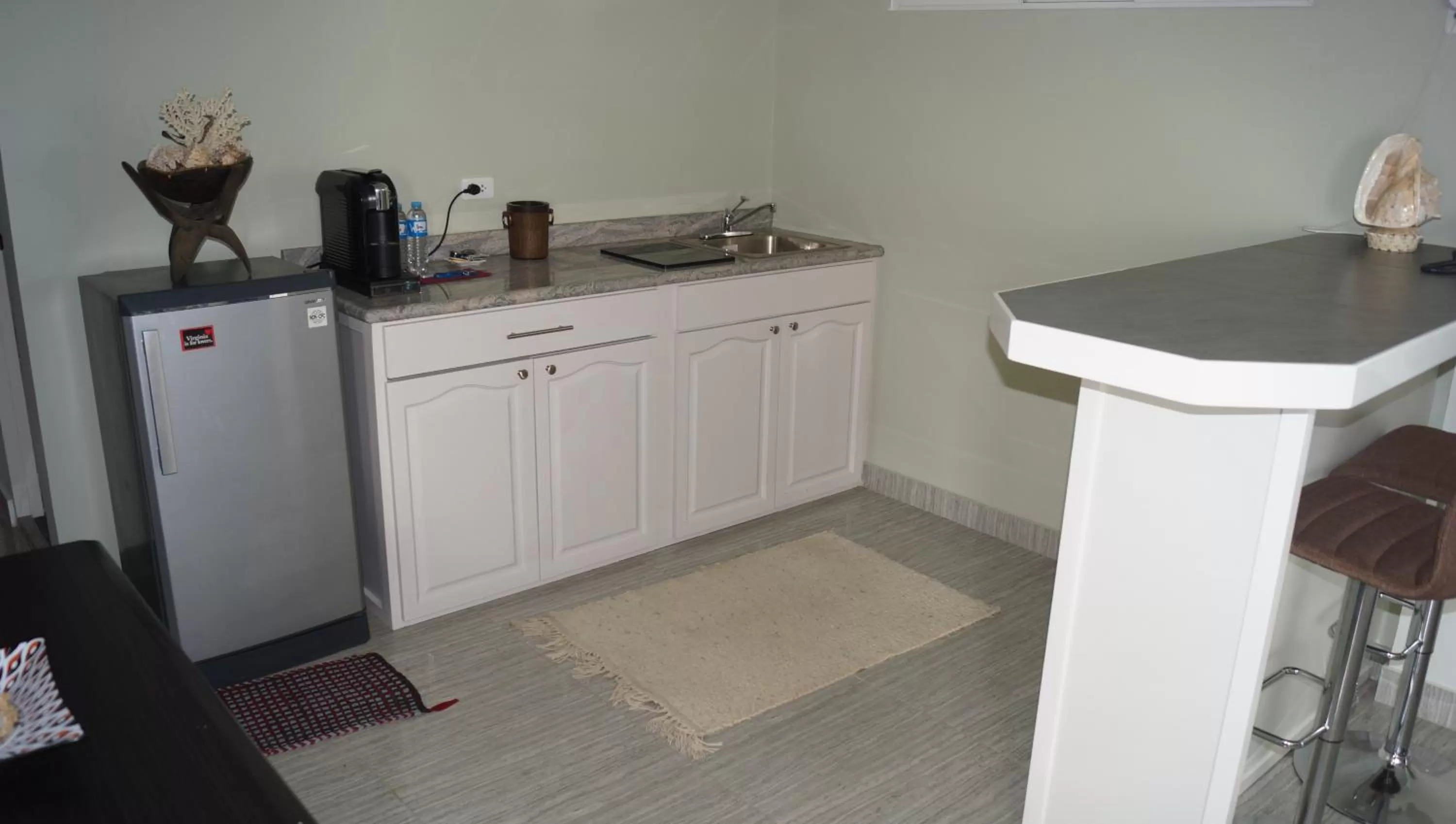 Coffee/tea facilities in Panglao Sea Resort - Tangnan