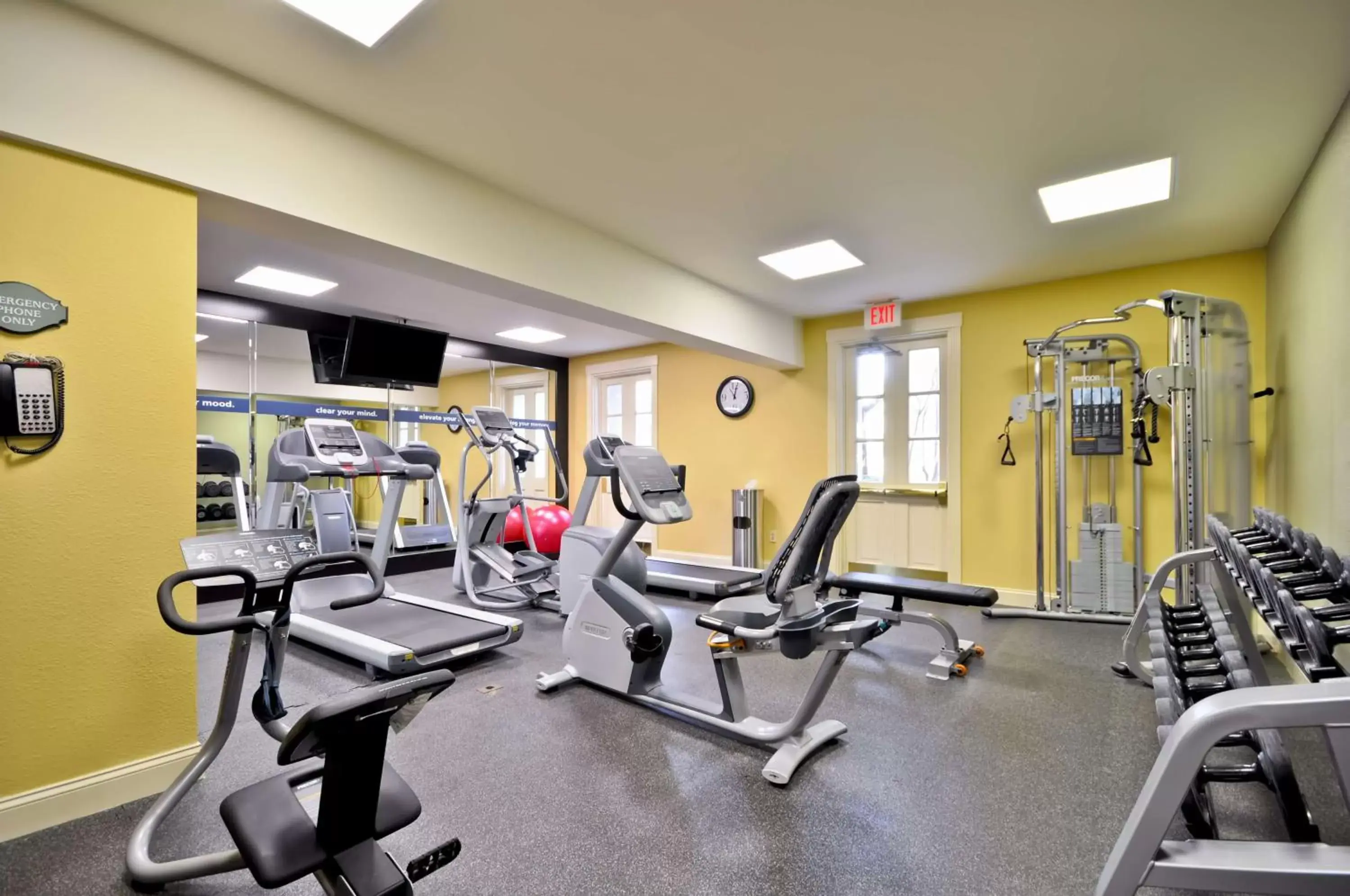 Fitness centre/facilities, Fitness Center/Facilities in Hampton Inn Charleston-Historic District
