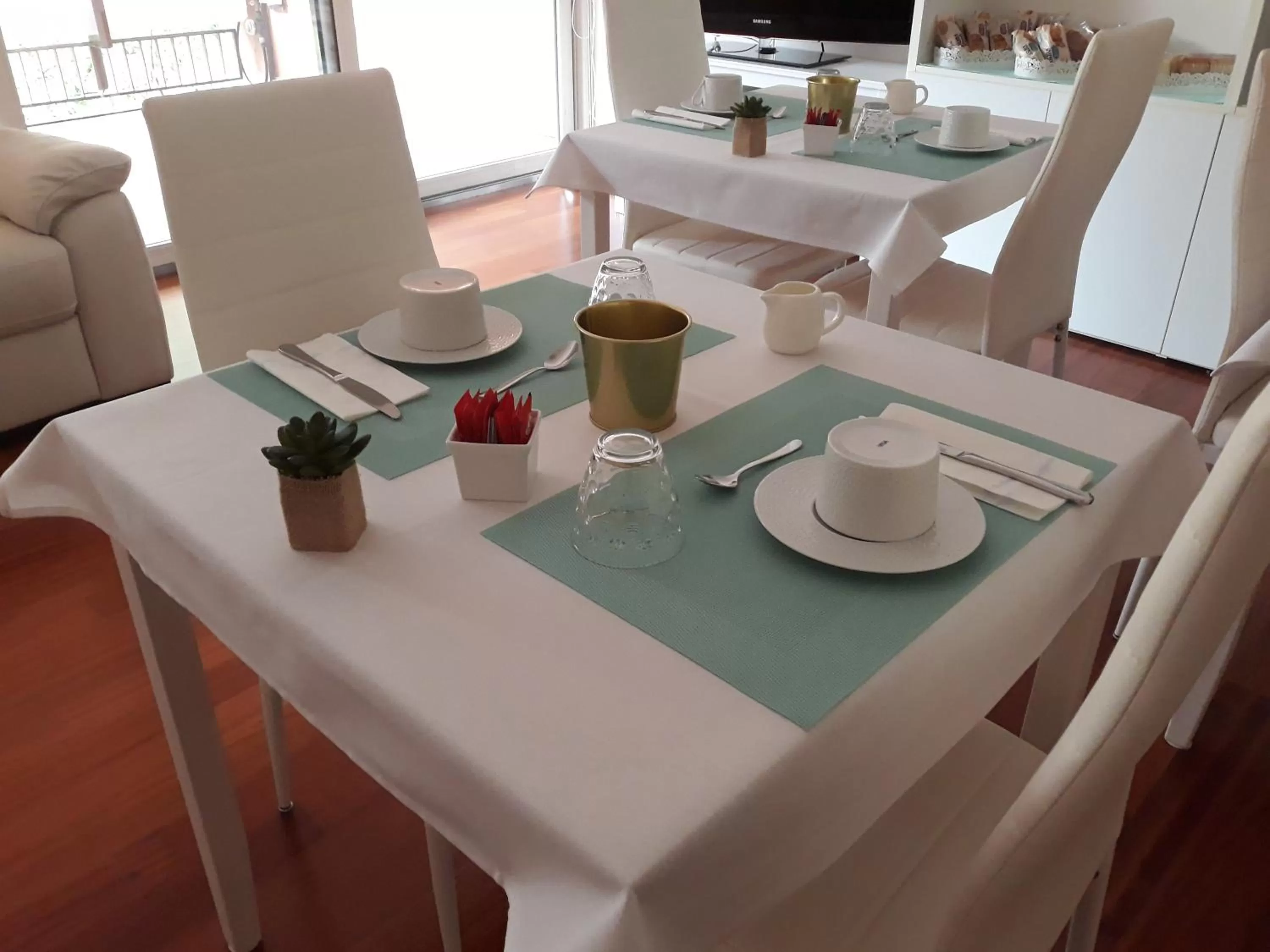 Communal lounge/ TV room in A Casa di Grace