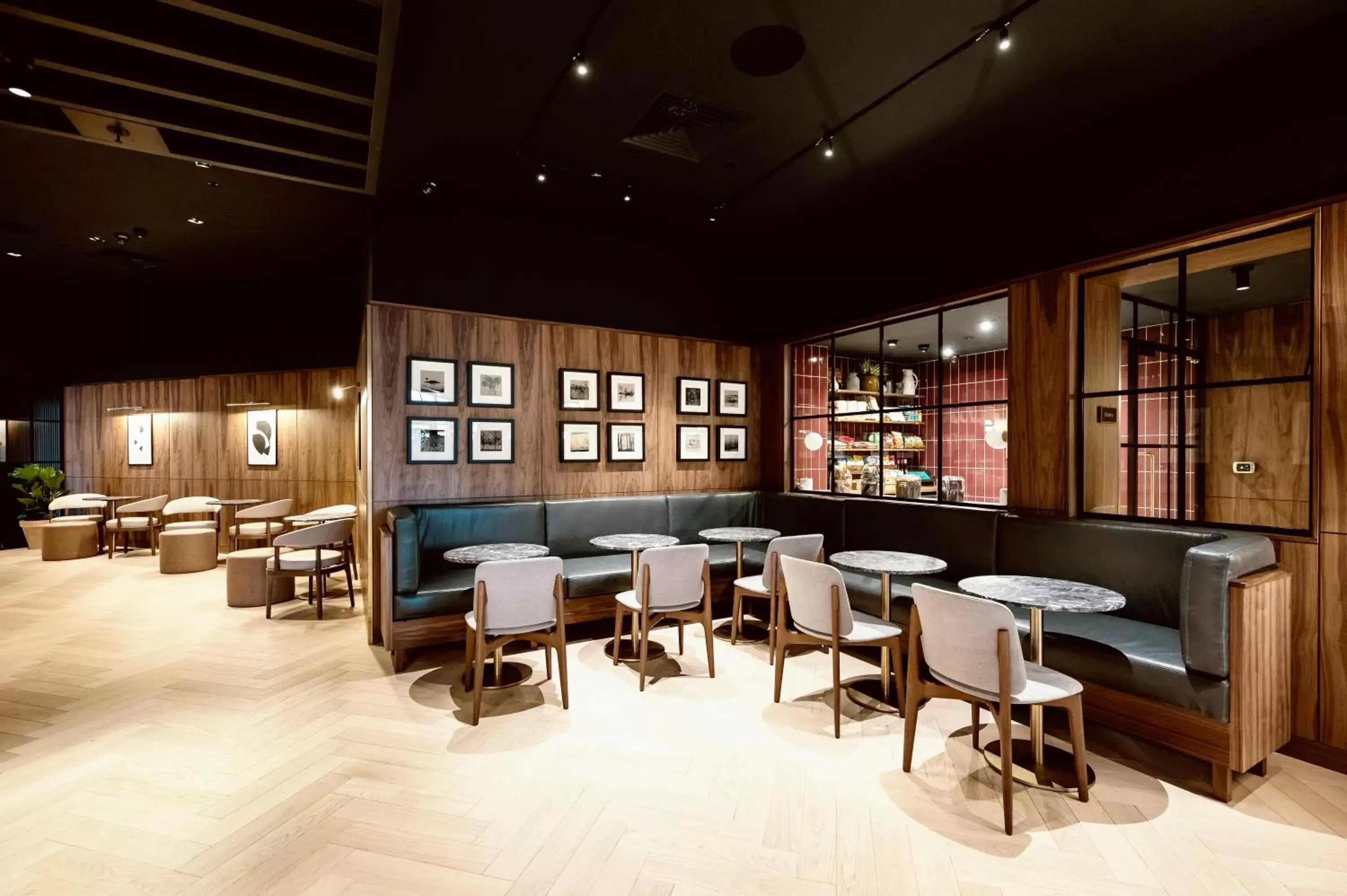 Lobby or reception, Lounge/Bar in Wilde Aparthotels by Staycity London Paddington