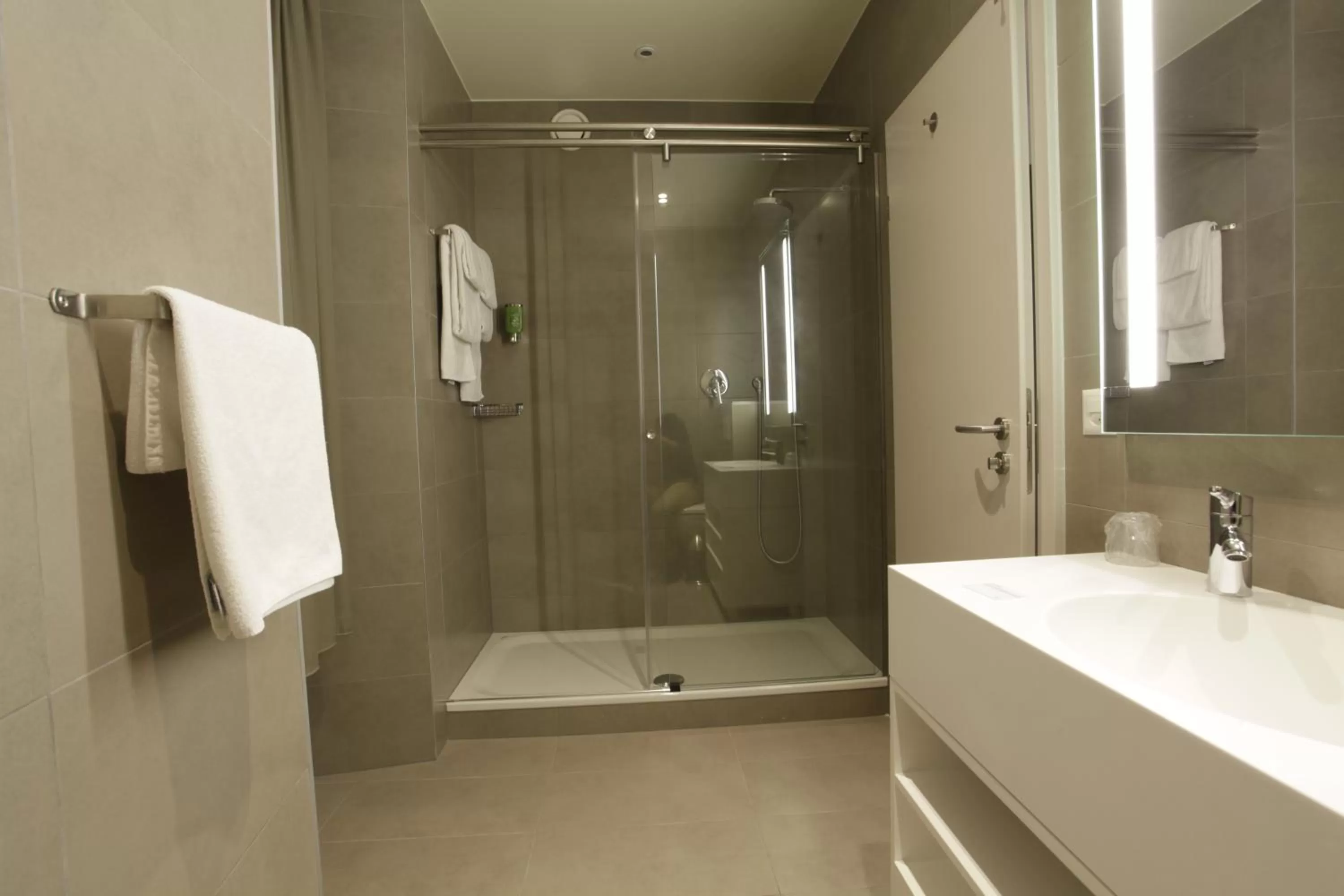 Bathroom in Chez Maman Hotel & Restaurant