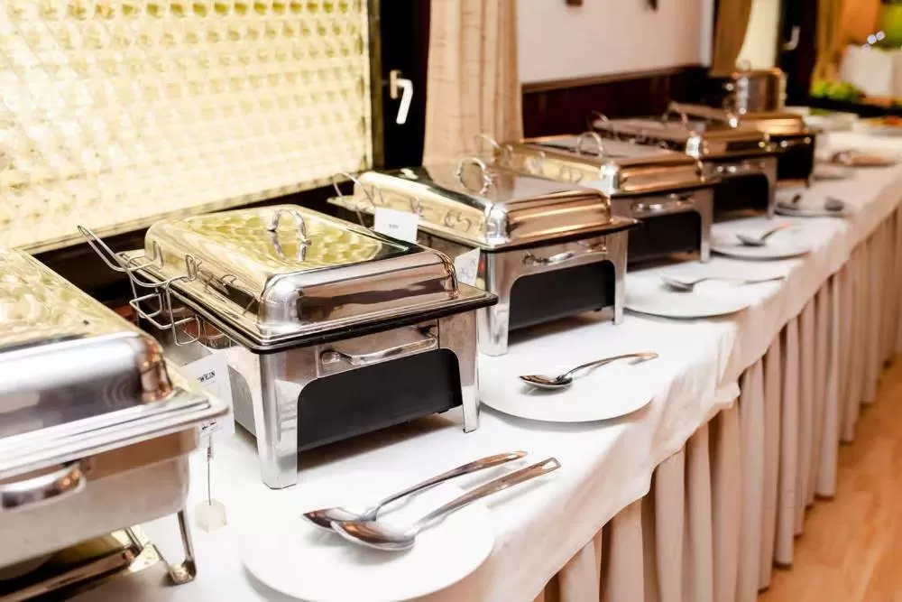 Food and drinks in Magnus Square Business Hotel near Pune Airport