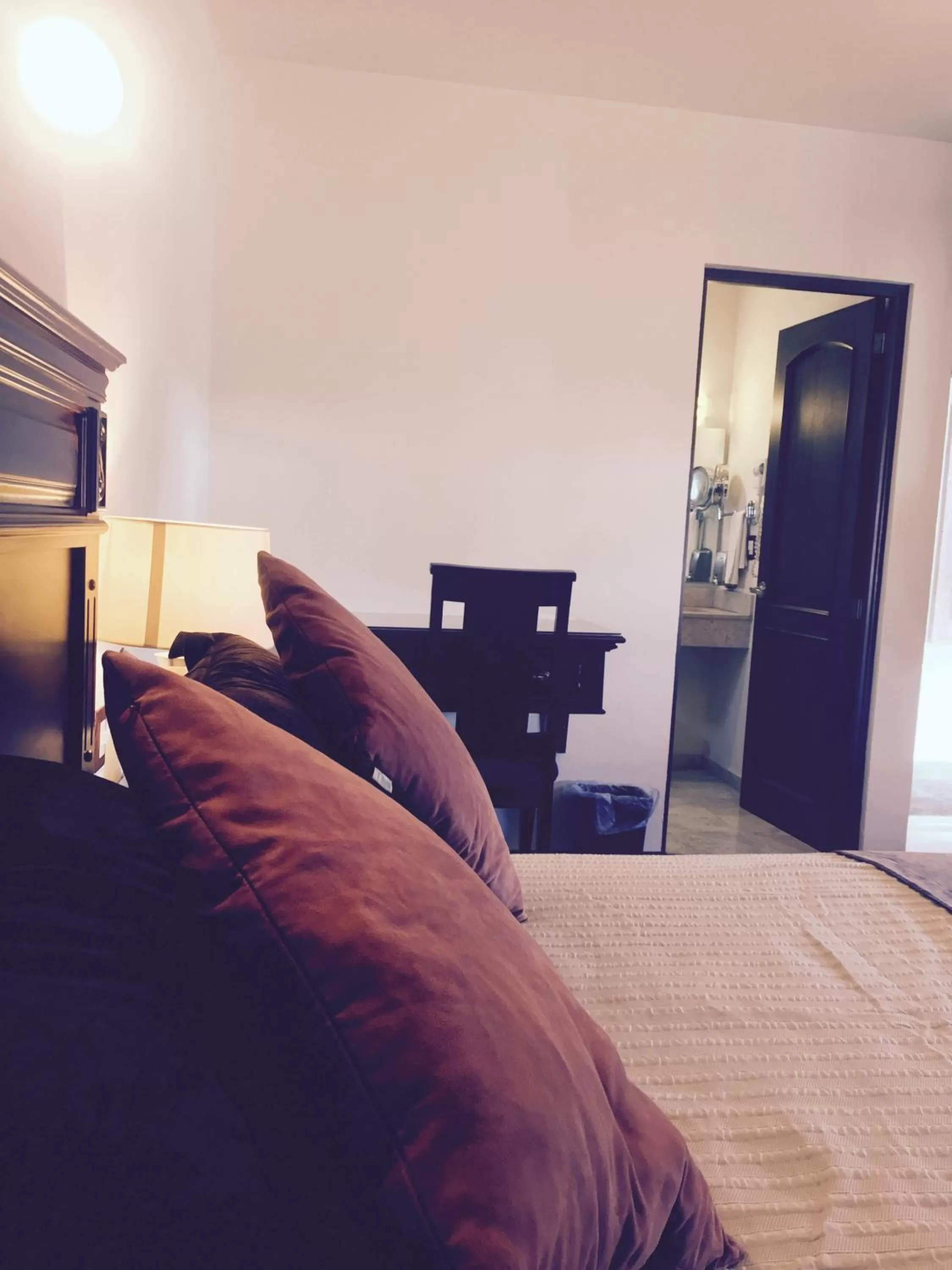 Photo of the whole room, Bed in Hotel San Xavier