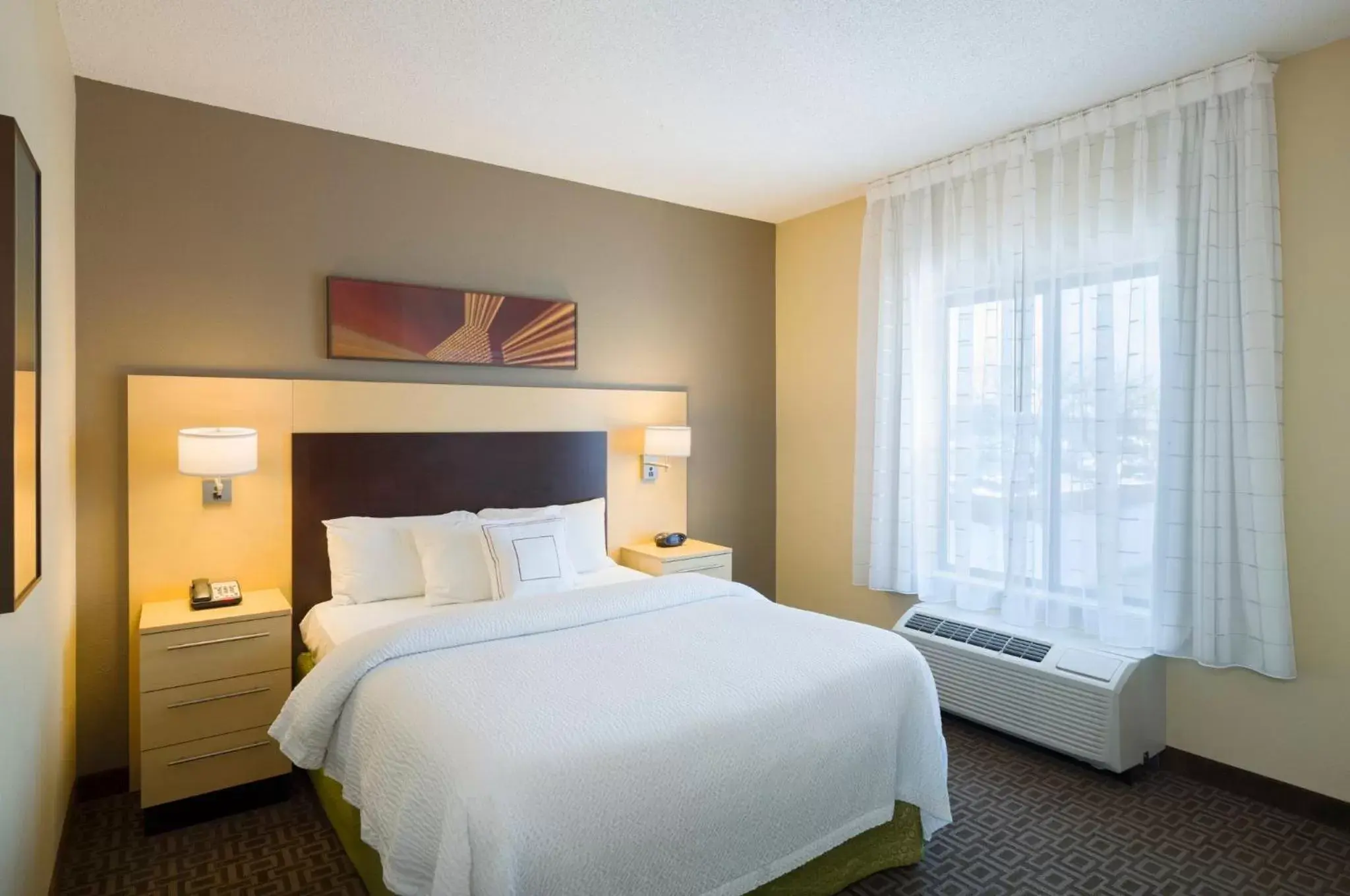 Photo of the whole room, Bed in TownePlace Suites by Marriott Harrisburg Hershey