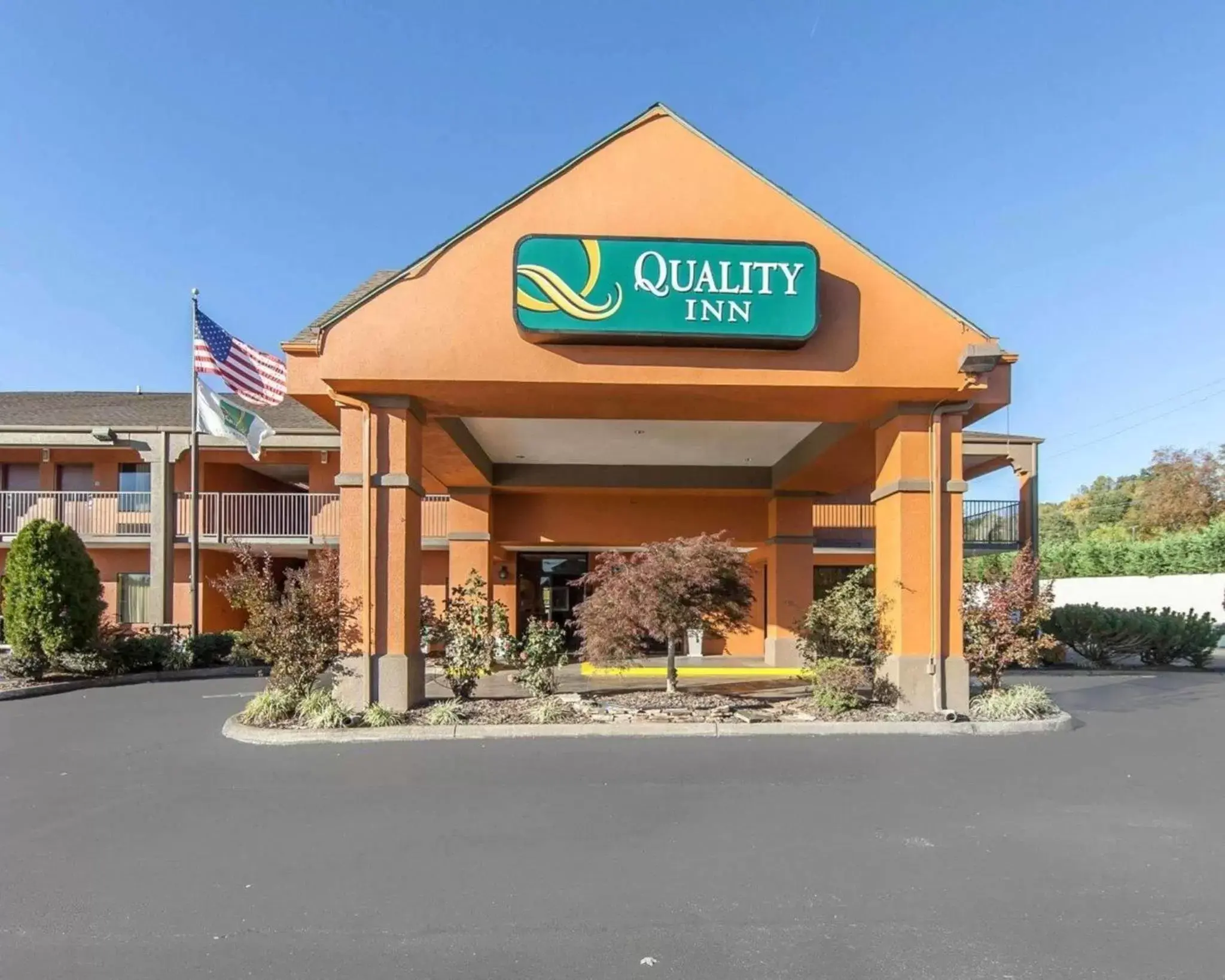 Property Building in Quality Inn Johnson City