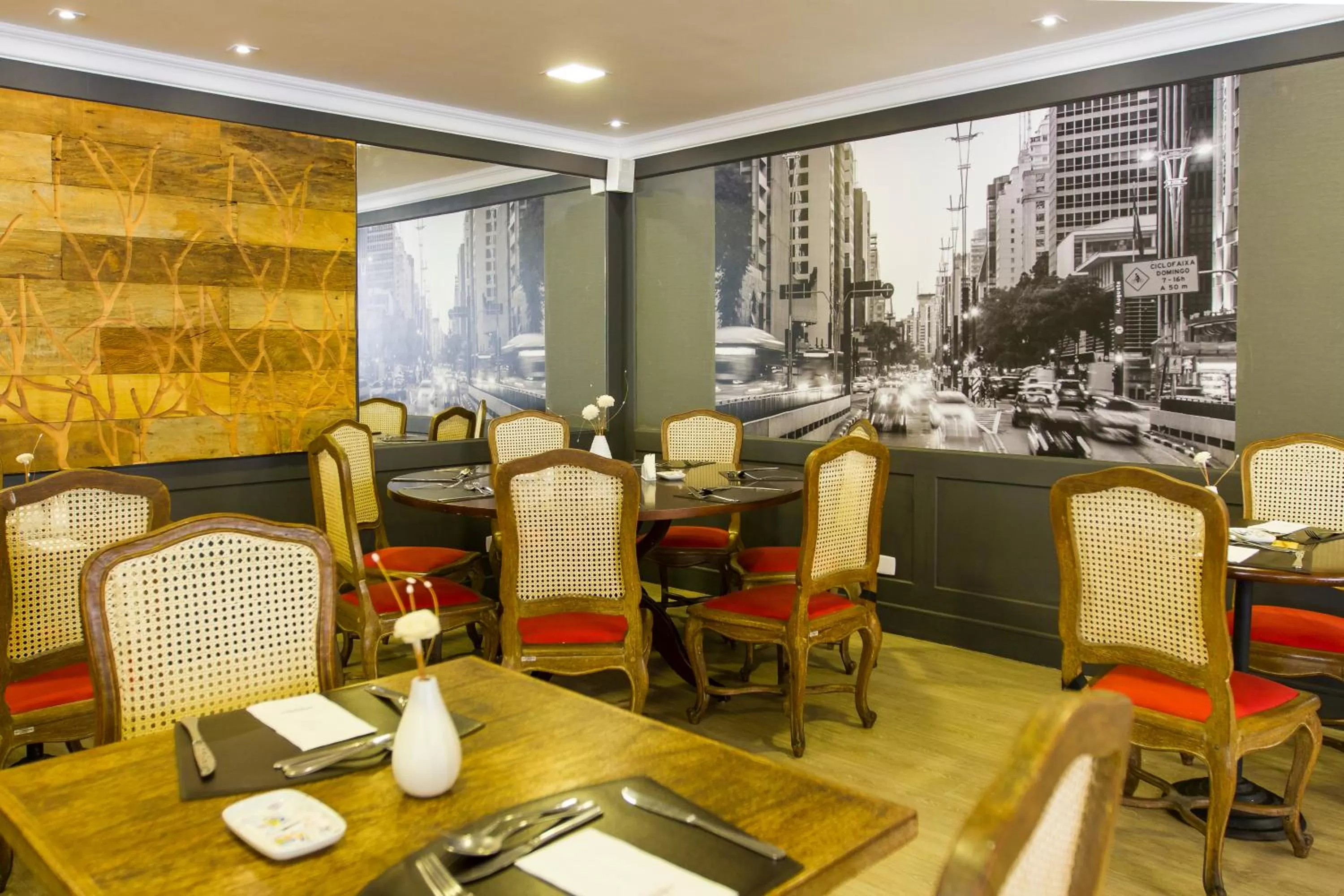 Restaurant/places to eat in Mercure Sao Paulo Alamedas