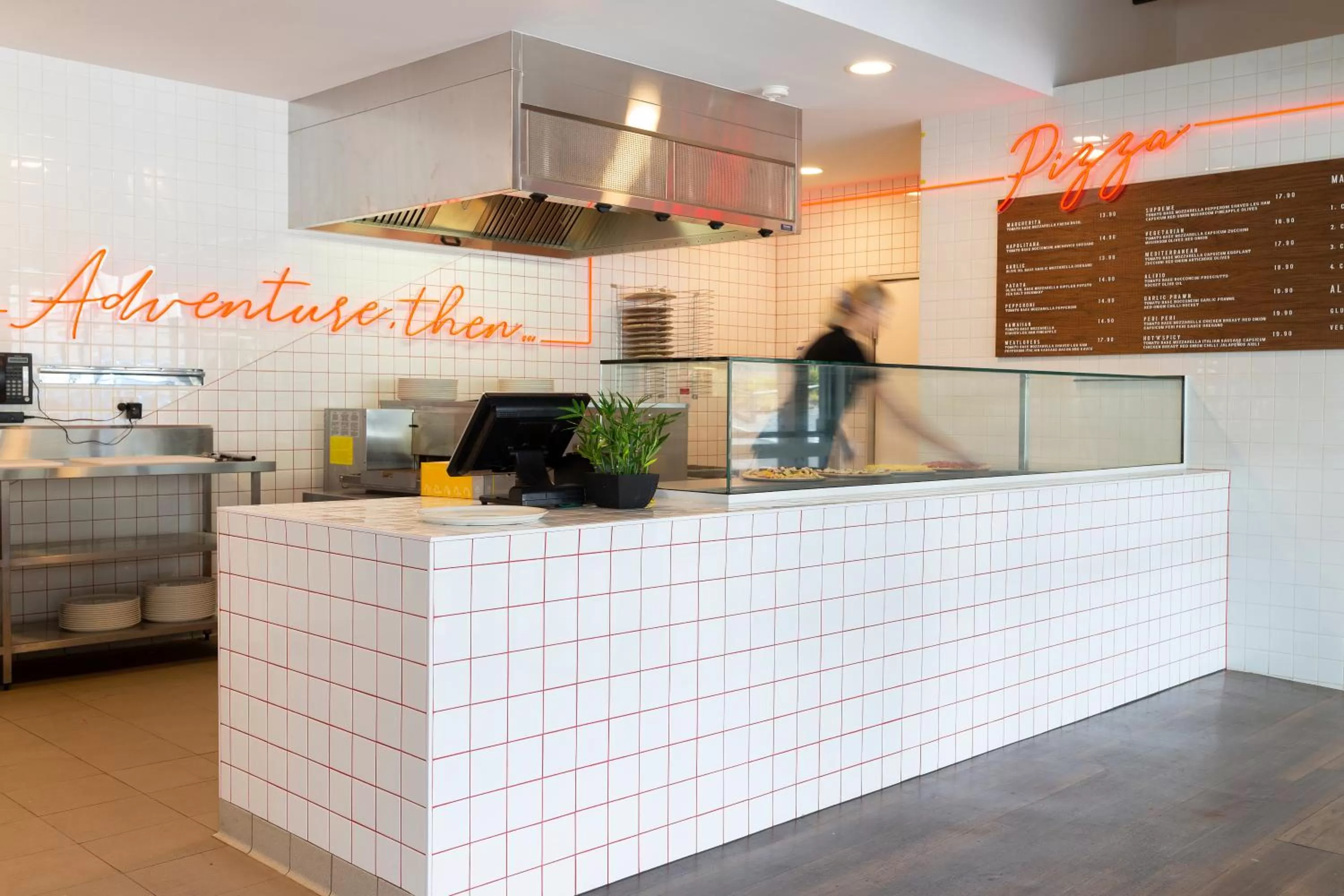 Restaurant/places to eat in Alivio Tourist Park Canberra