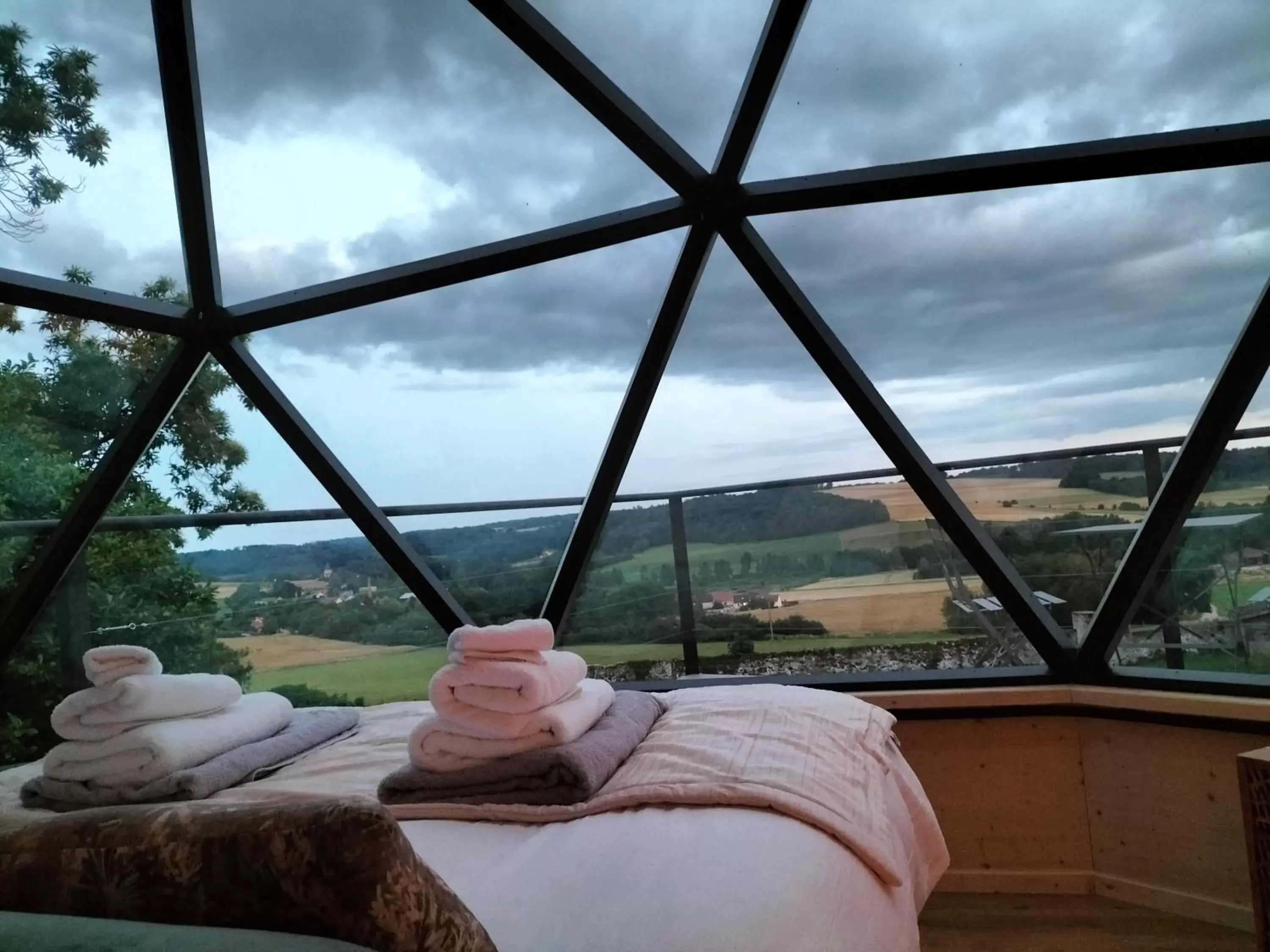 Bedroom, Mountain View in Demeure de la Garenne