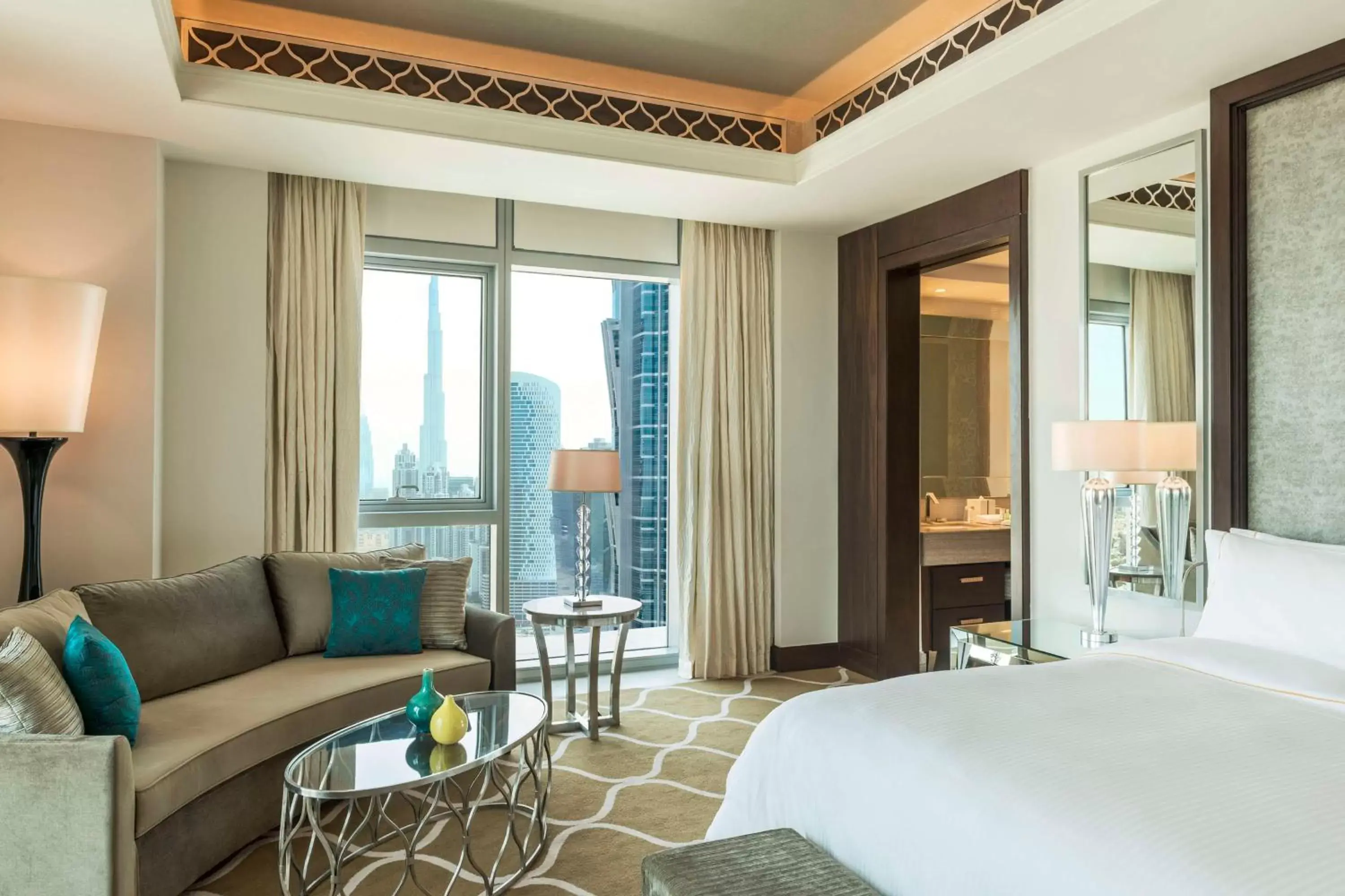 Bed in Hilton Dubai Al Habtoor City