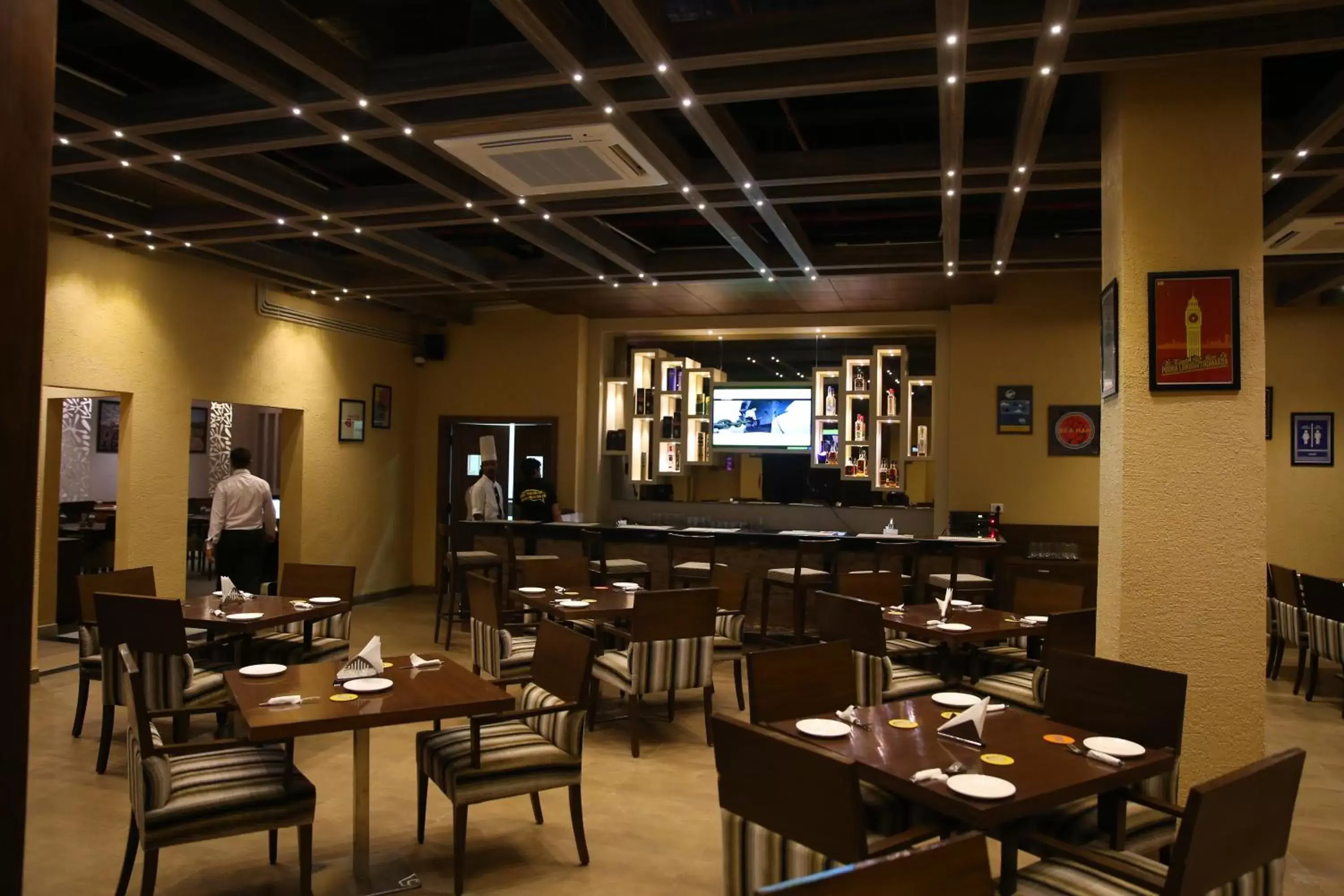Lounge or bar, Restaurant/Places to Eat in Le Roi Udaipur