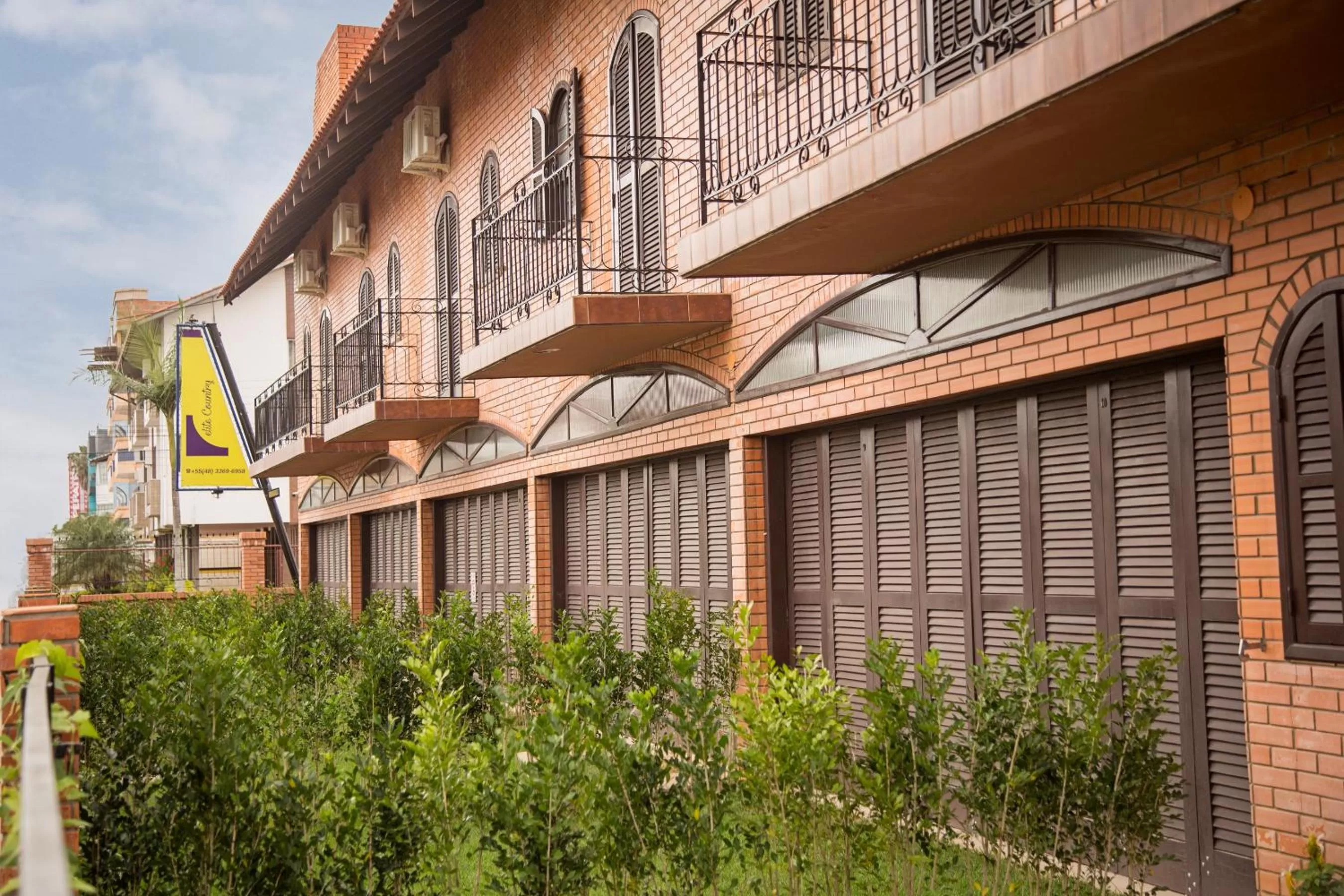 Garden in Elite Hotel