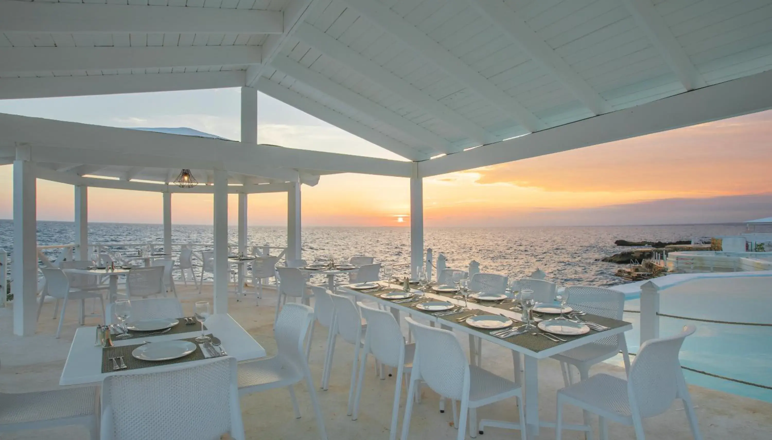 Restaurant/places to eat in Hotel HM Alma de Bayahibe - Adults Only - All Inclusive Restaurant/places to eat in Hotel HM Alma de Bayahibe - Adults Only - All Inclusive