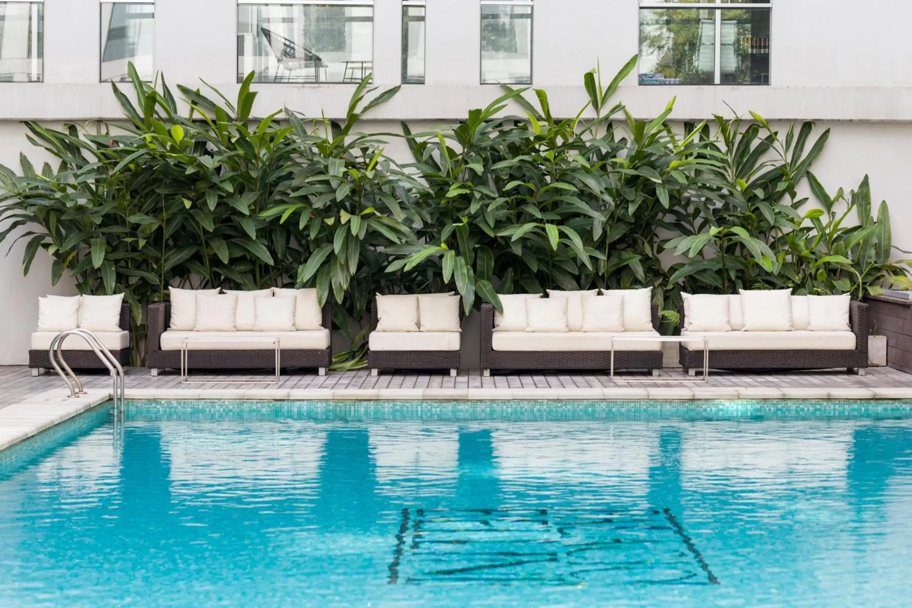 Swimming Pool in Casasur Bellini Hotel