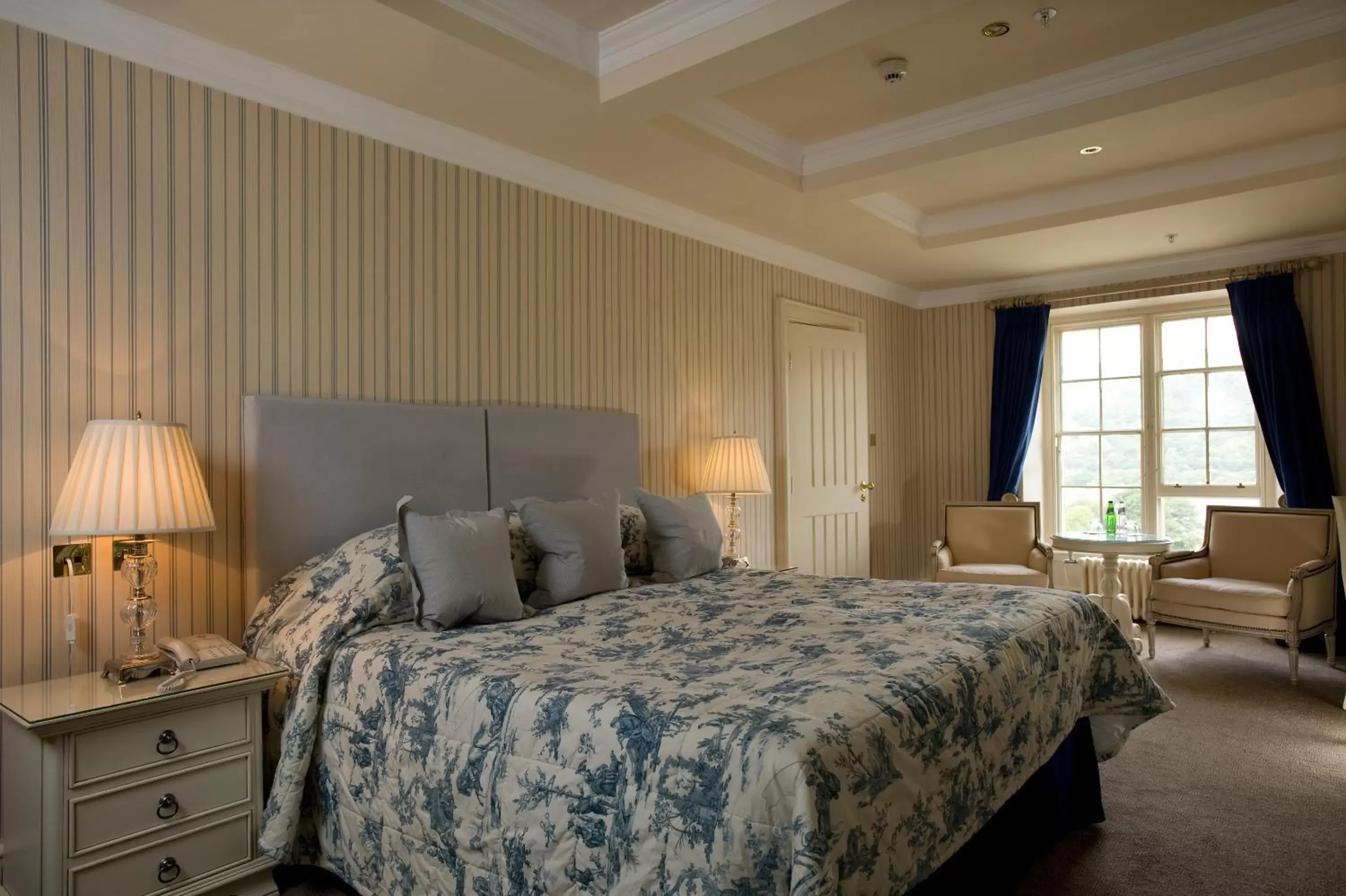 Bedroom, Bed in Mar Hall Golf & Spa Resort