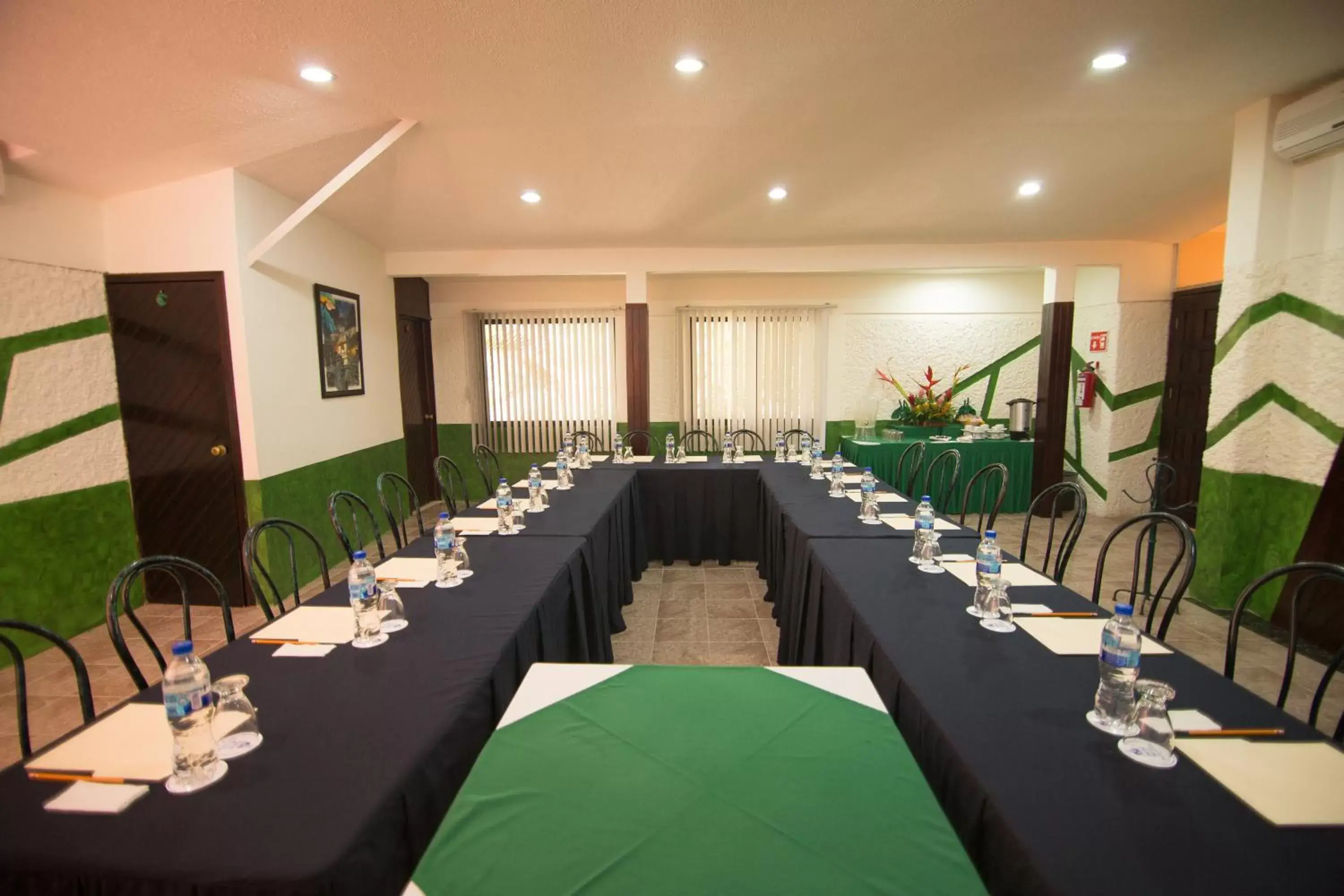 Business facilities in Hotel Maya Tulipanes Palenque