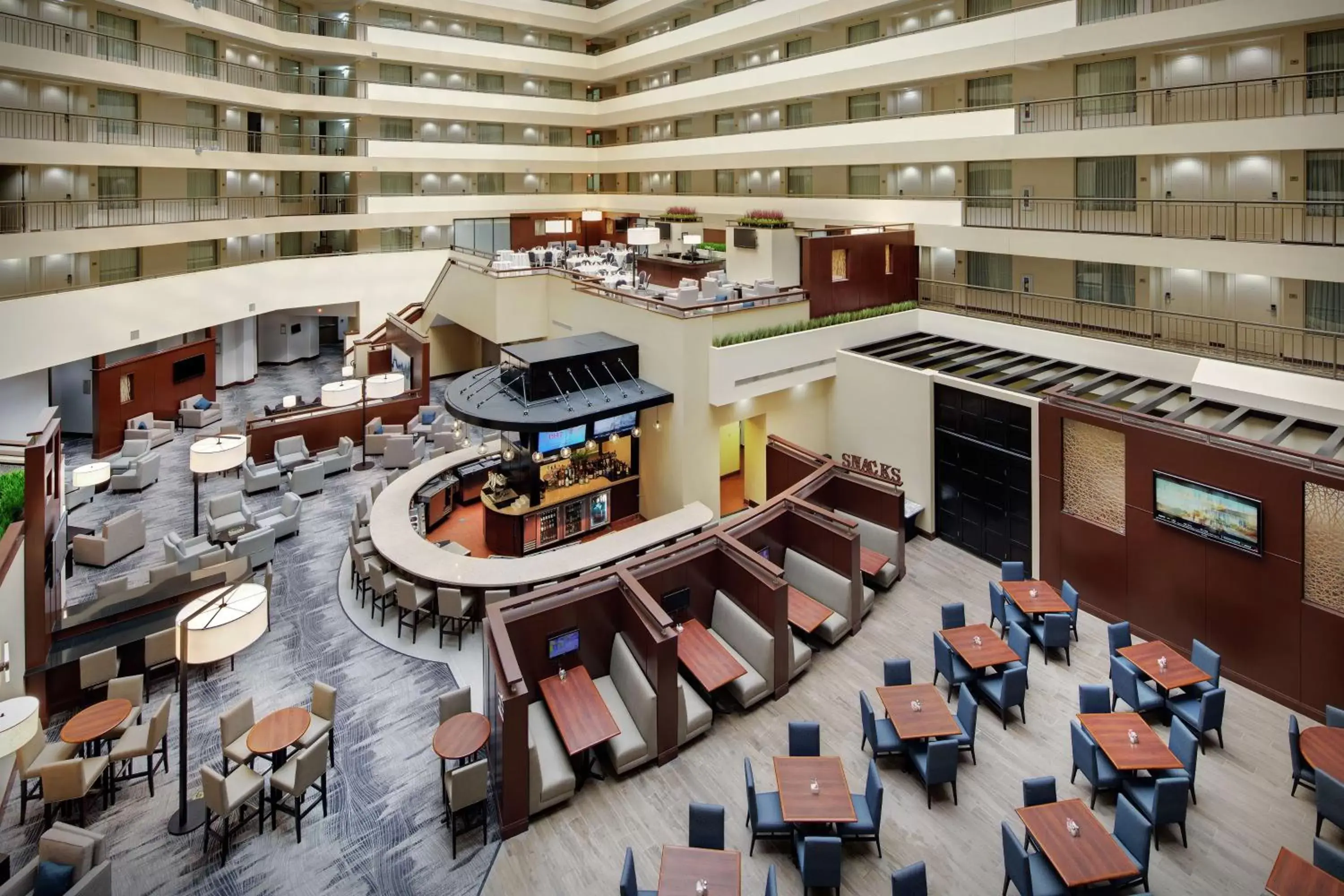 Lounge or bar in Embassy Suites by Hilton Detroit Troy Auburn Hills