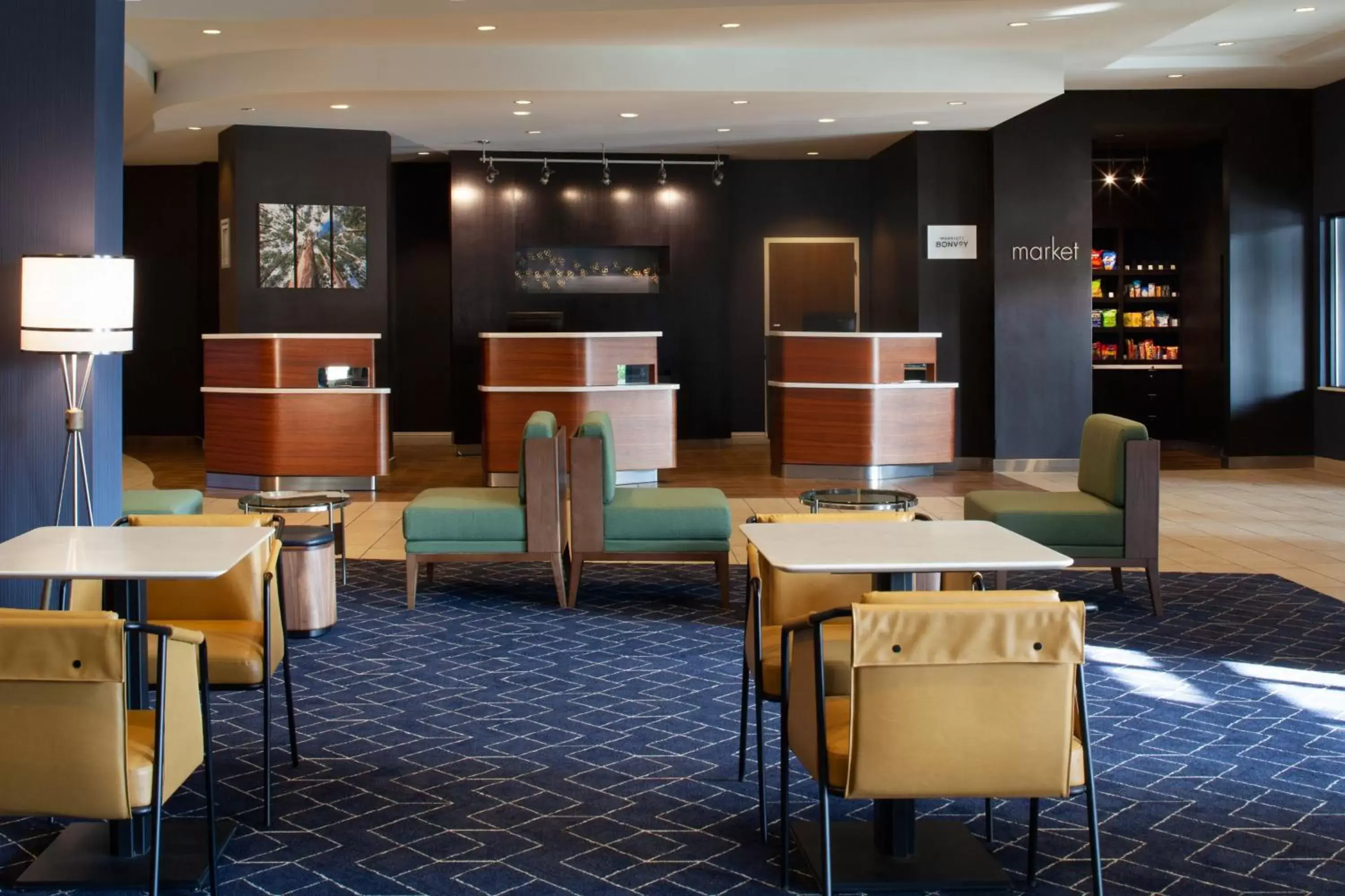 Lobby or reception, Lounge/Bar in Courtyard by Marriott Newark Silicon Valley