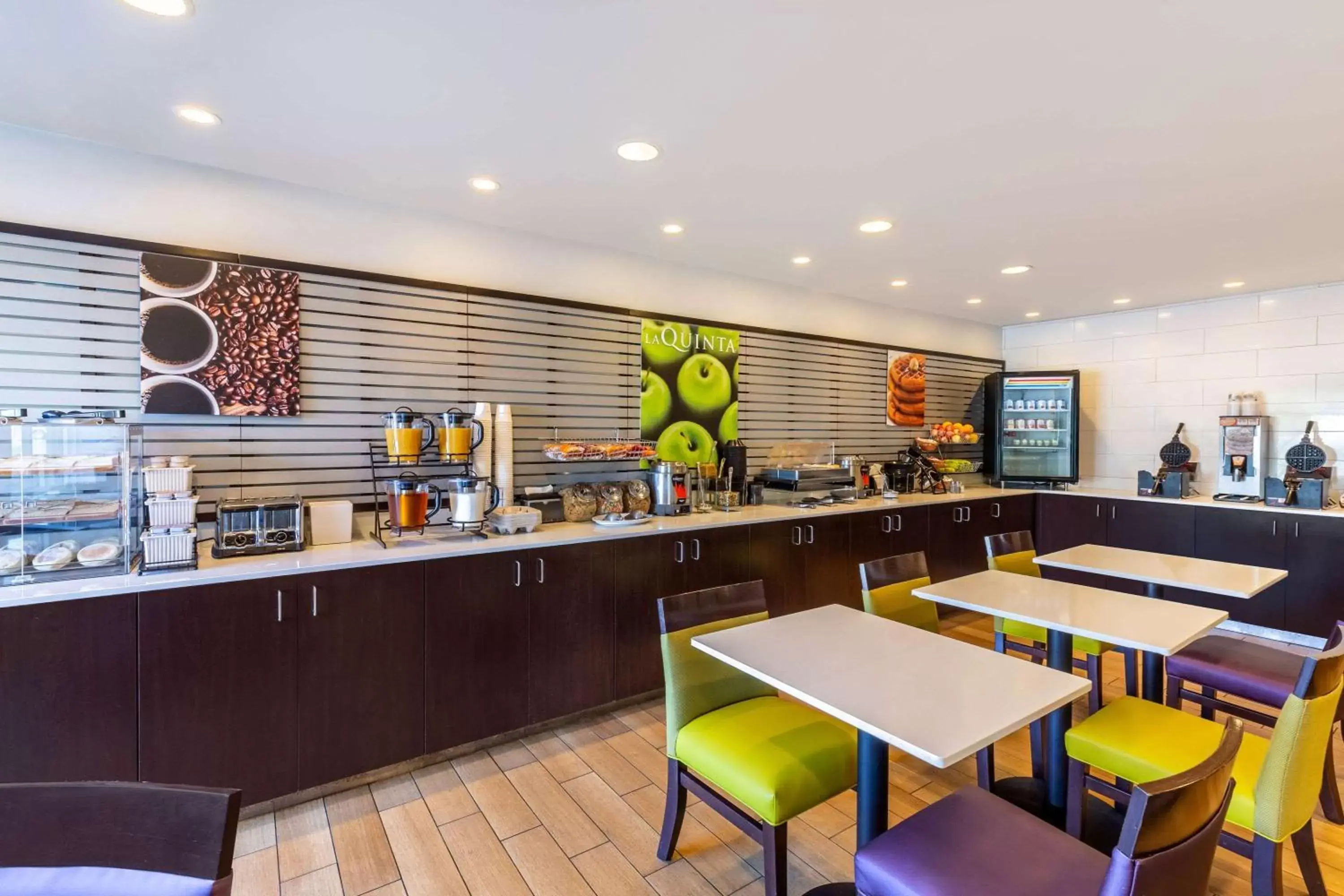 Restaurant/Places to Eat in La Quinta by Wyndham Spokane Valley