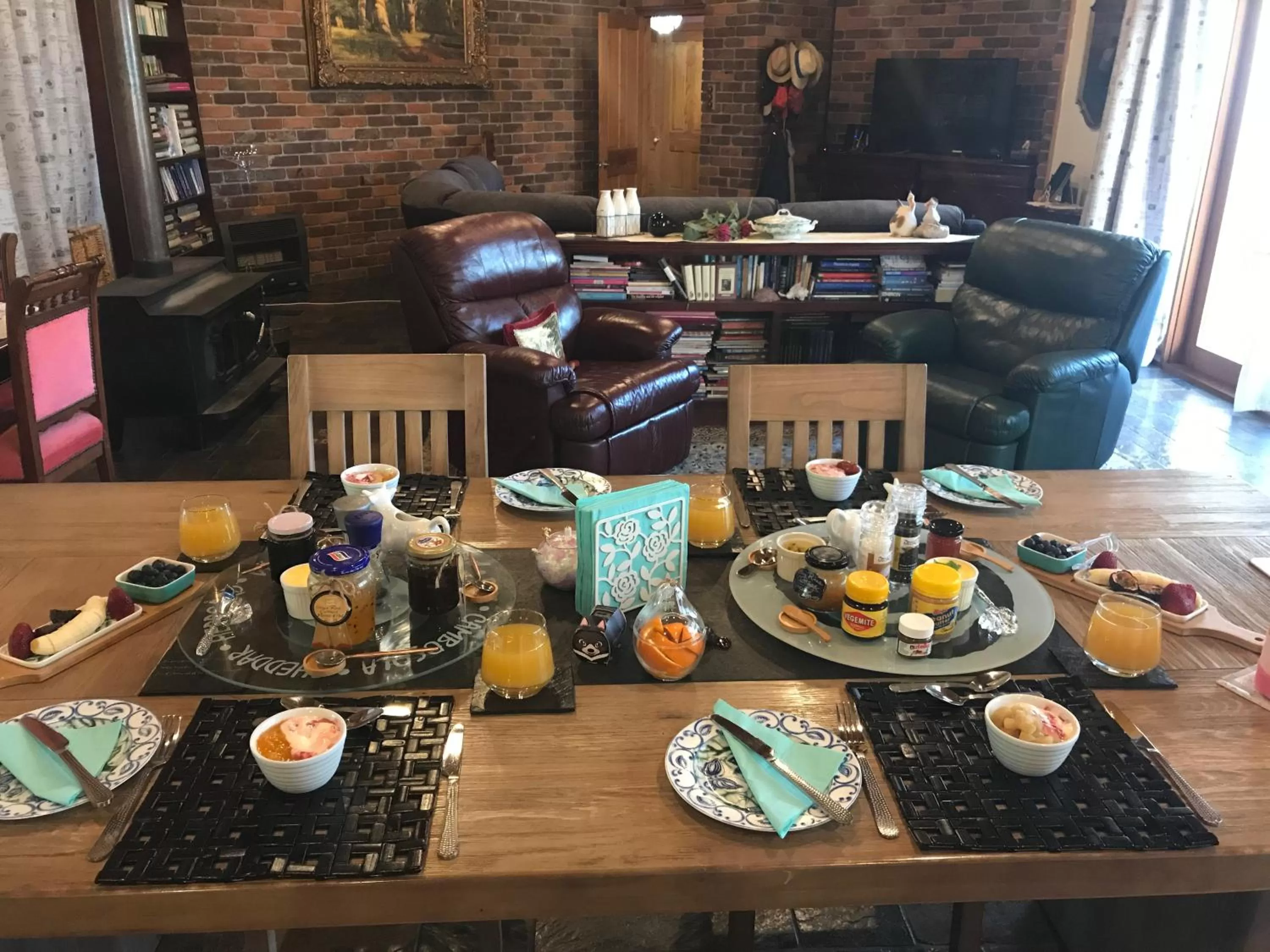 English/Irish breakfast in Stony Rise Cottage B&B