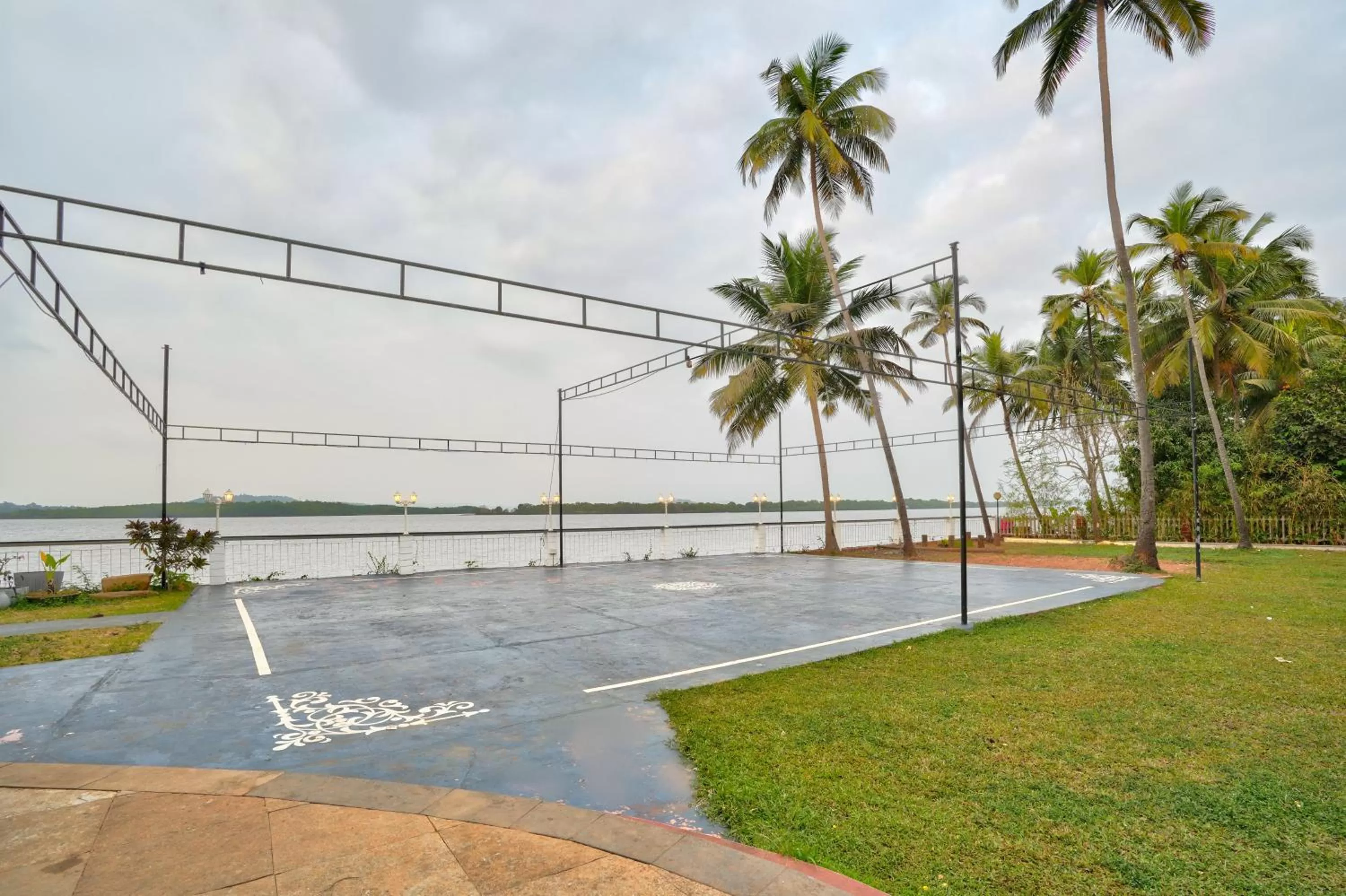 River view in Blu Missel By The River