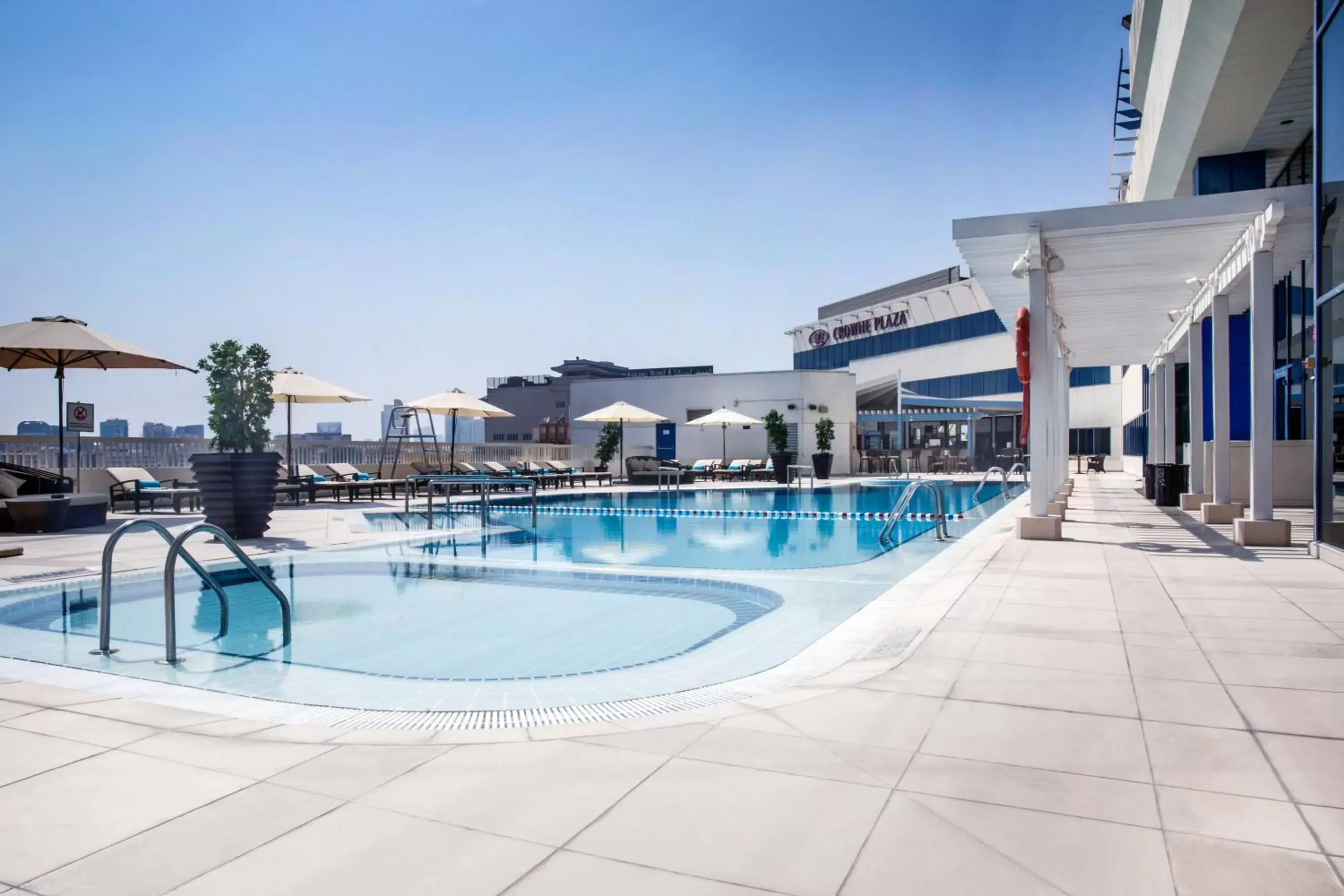Pool view in Crowne Plaza Dubai Deira by IHG Pool view in Crowne Plaza Dubai Deira by IHG