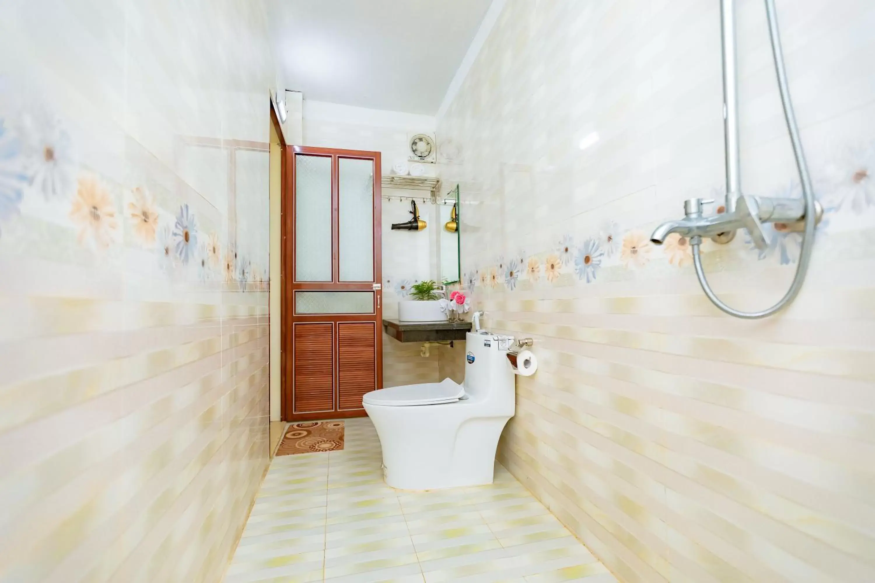 Toilet, Bathroom in Tam Coc Luxury Homestay