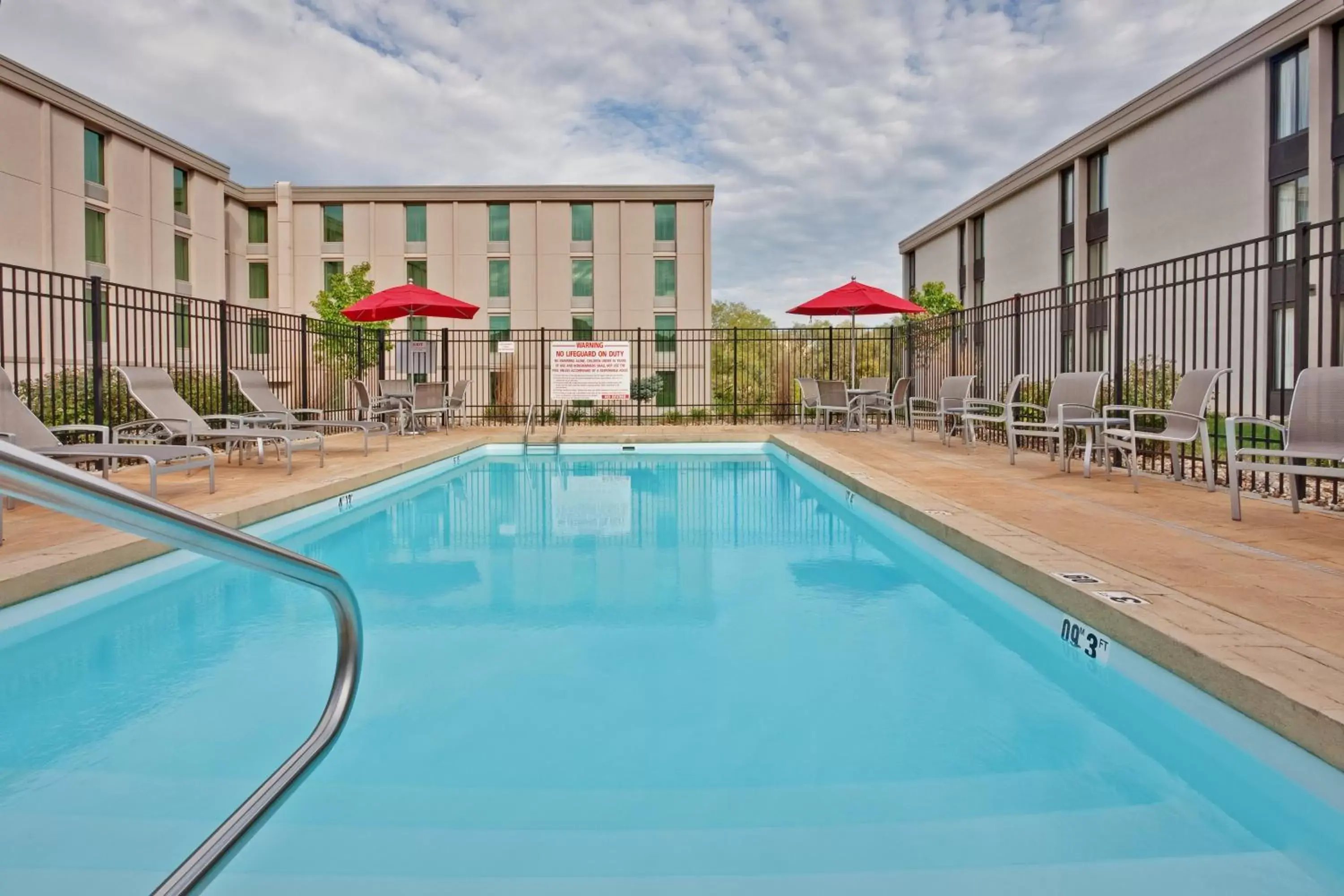 Swimming Pool in Holiday Inn Bloomington-University Area, an IHG Hotel